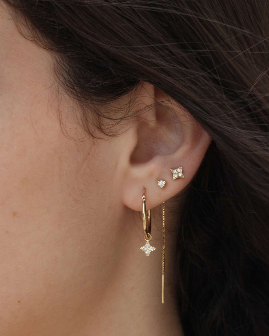 Noni White Diamond Earring