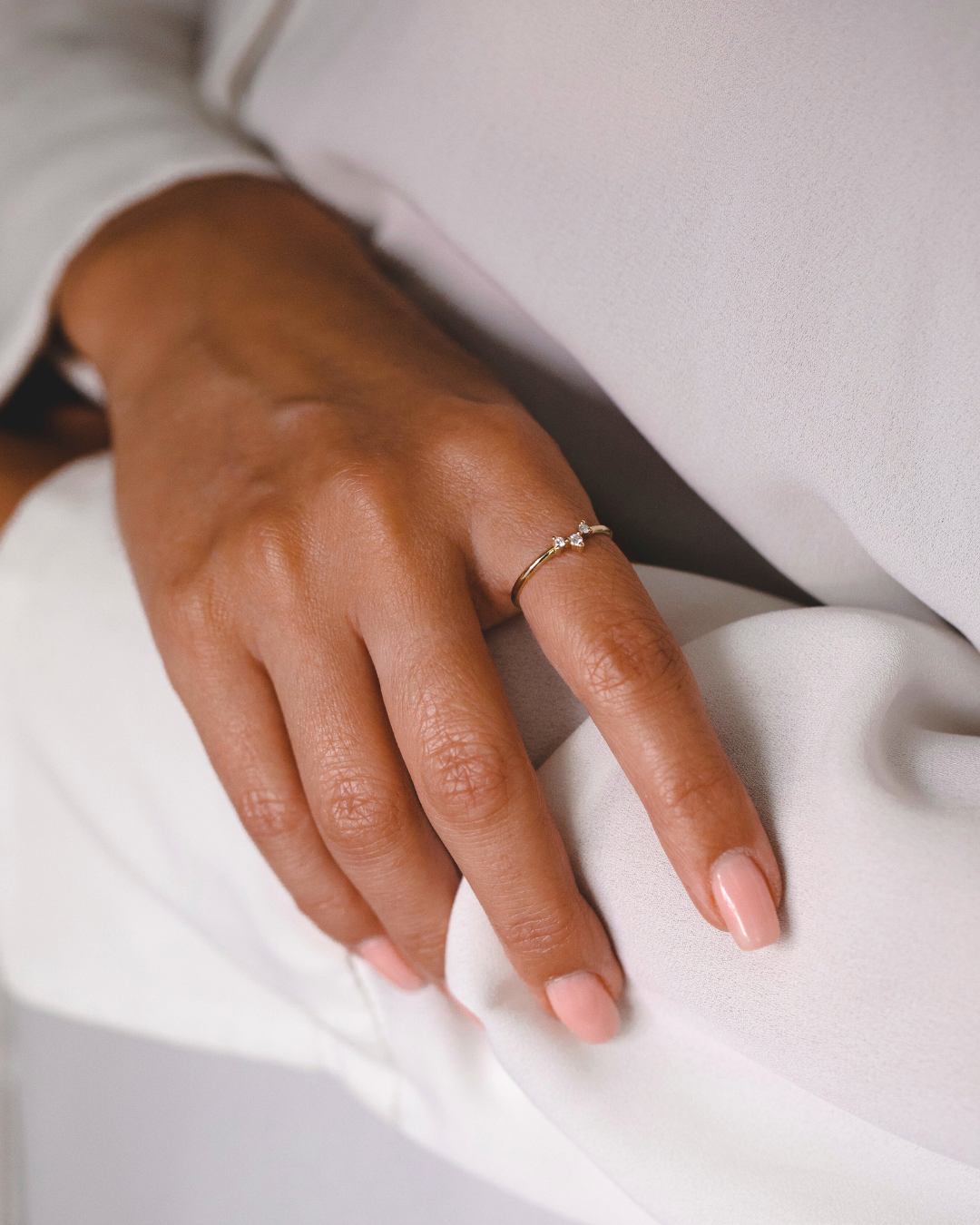 Frida Ring white diamonds