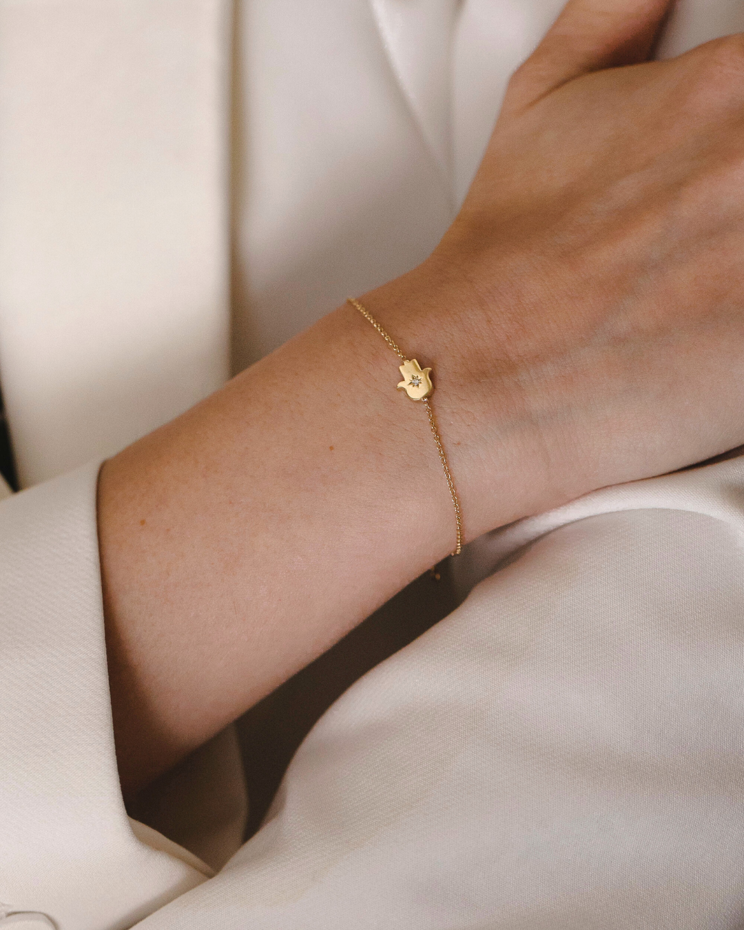 Hamsa Bracelet White Diamond