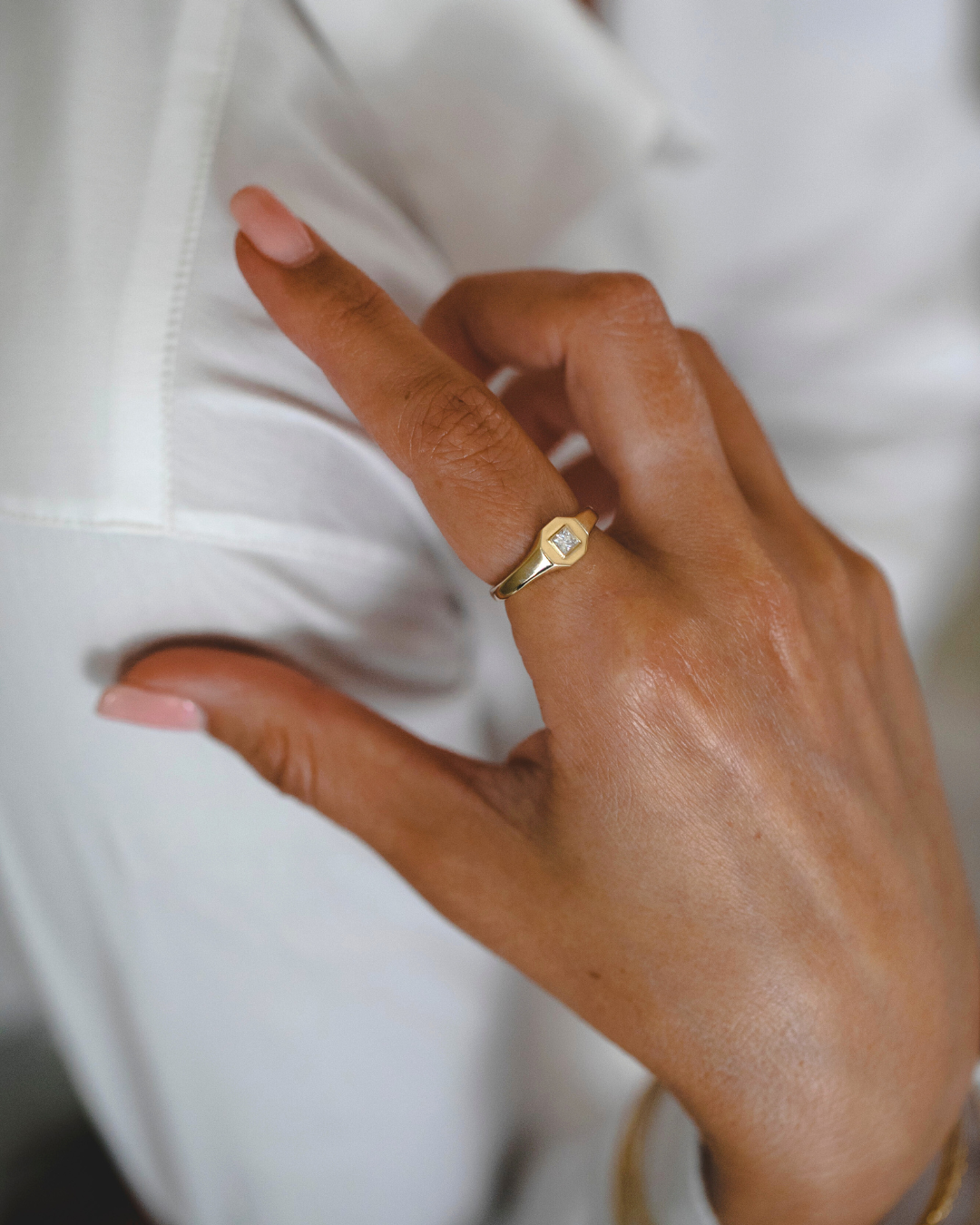 Taylor Gold Ring White Princess Diamond