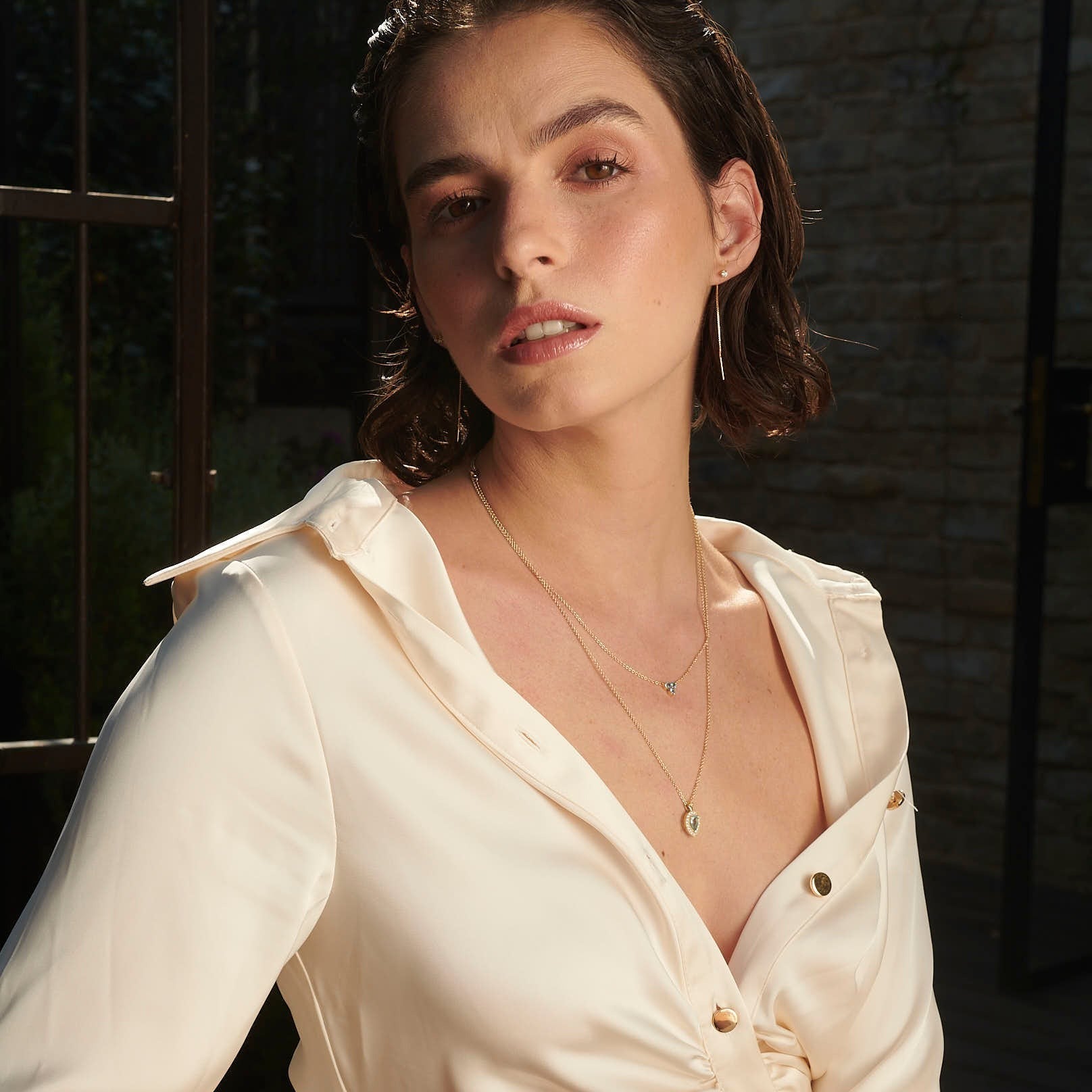 Noni White Diamond Earring
