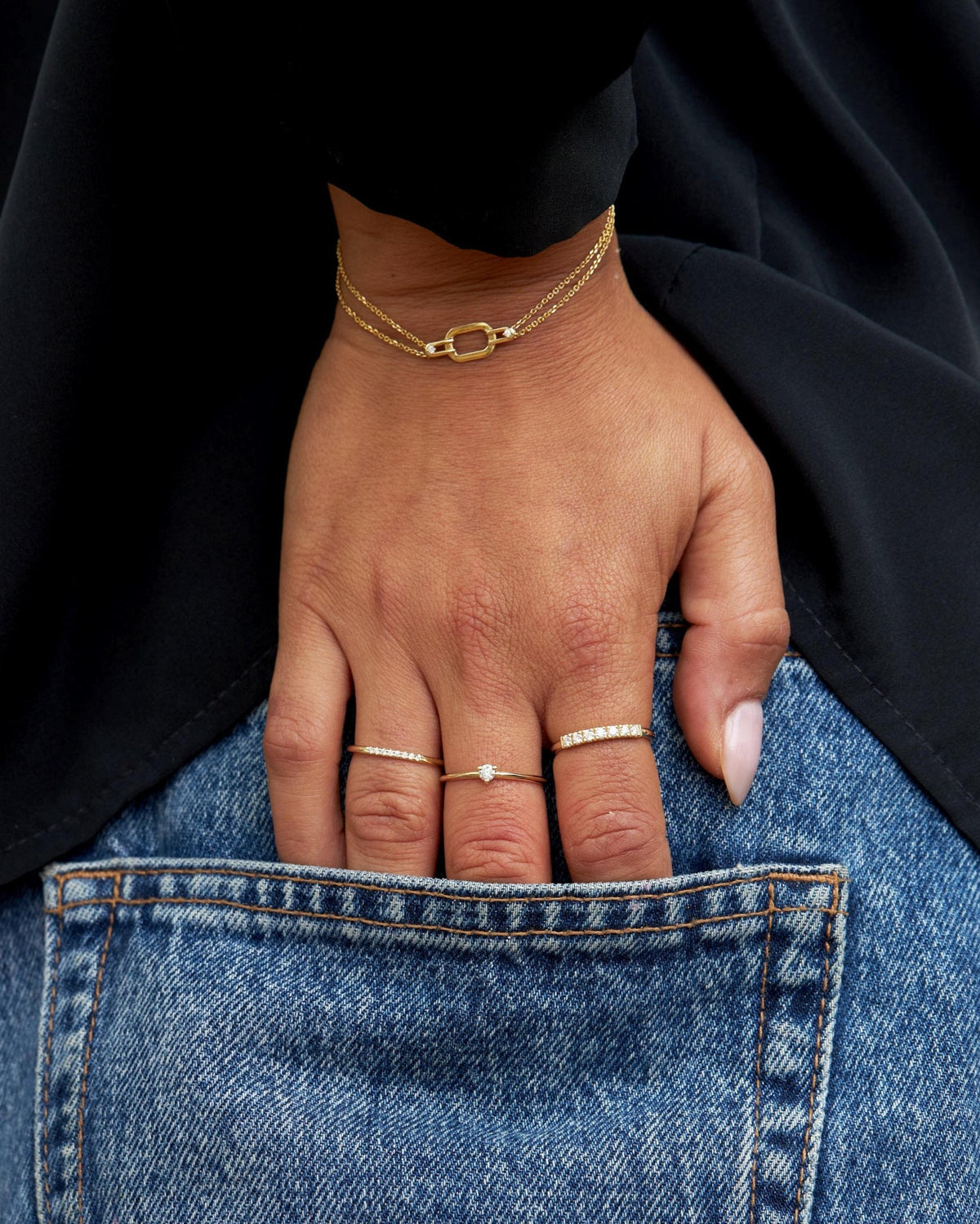 Candy Gold Ring 7 White Diamonds