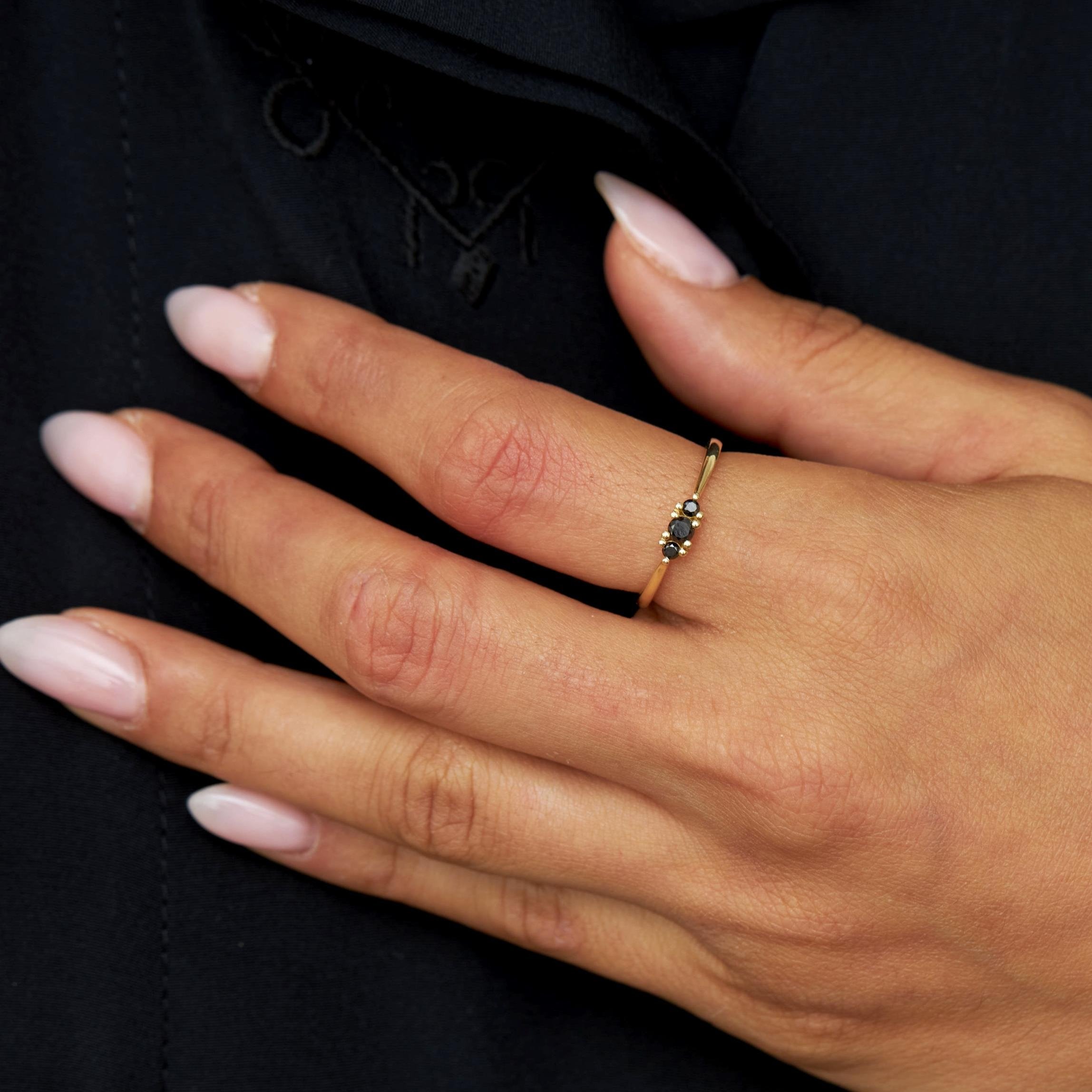 Audrey Gold Ring 3mm black Diamond