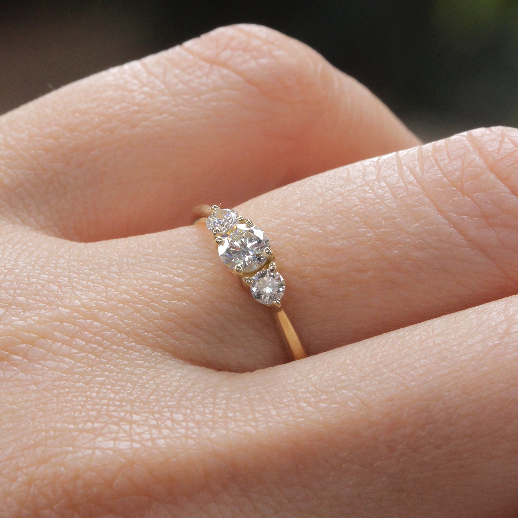 Audrey Gold Ring 4mm Diamond
