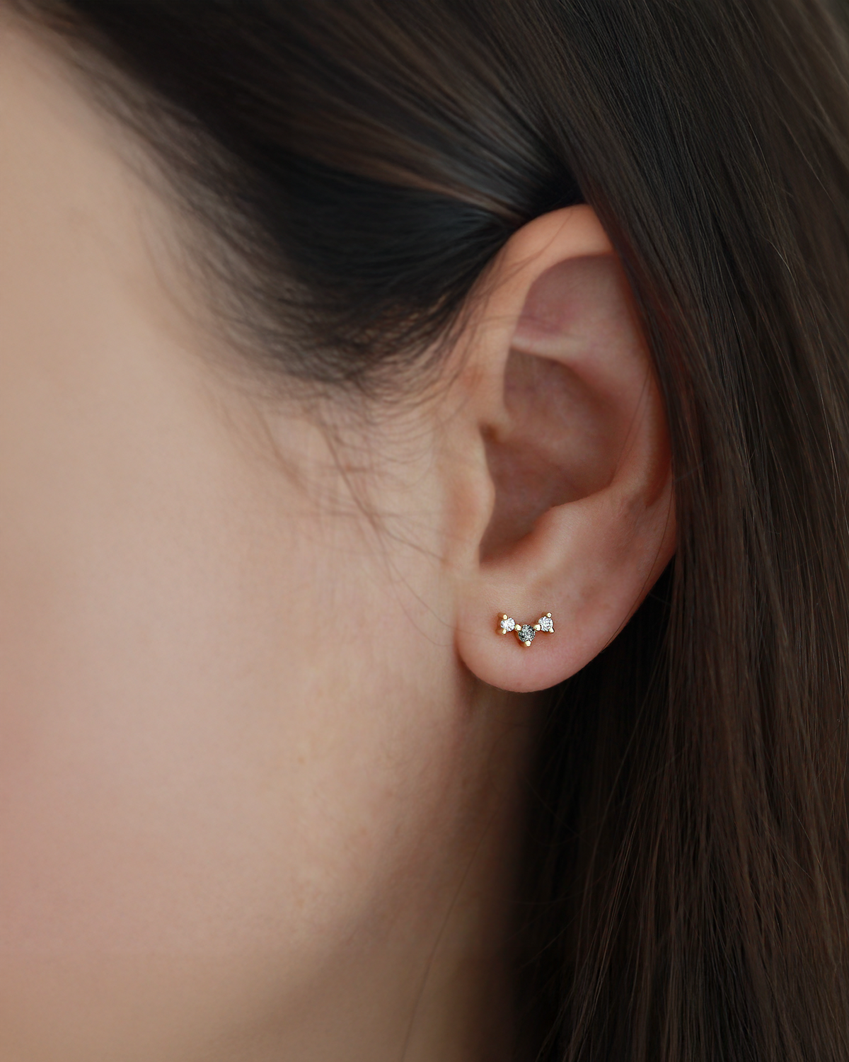 Frida White & Gray Diamond Earring