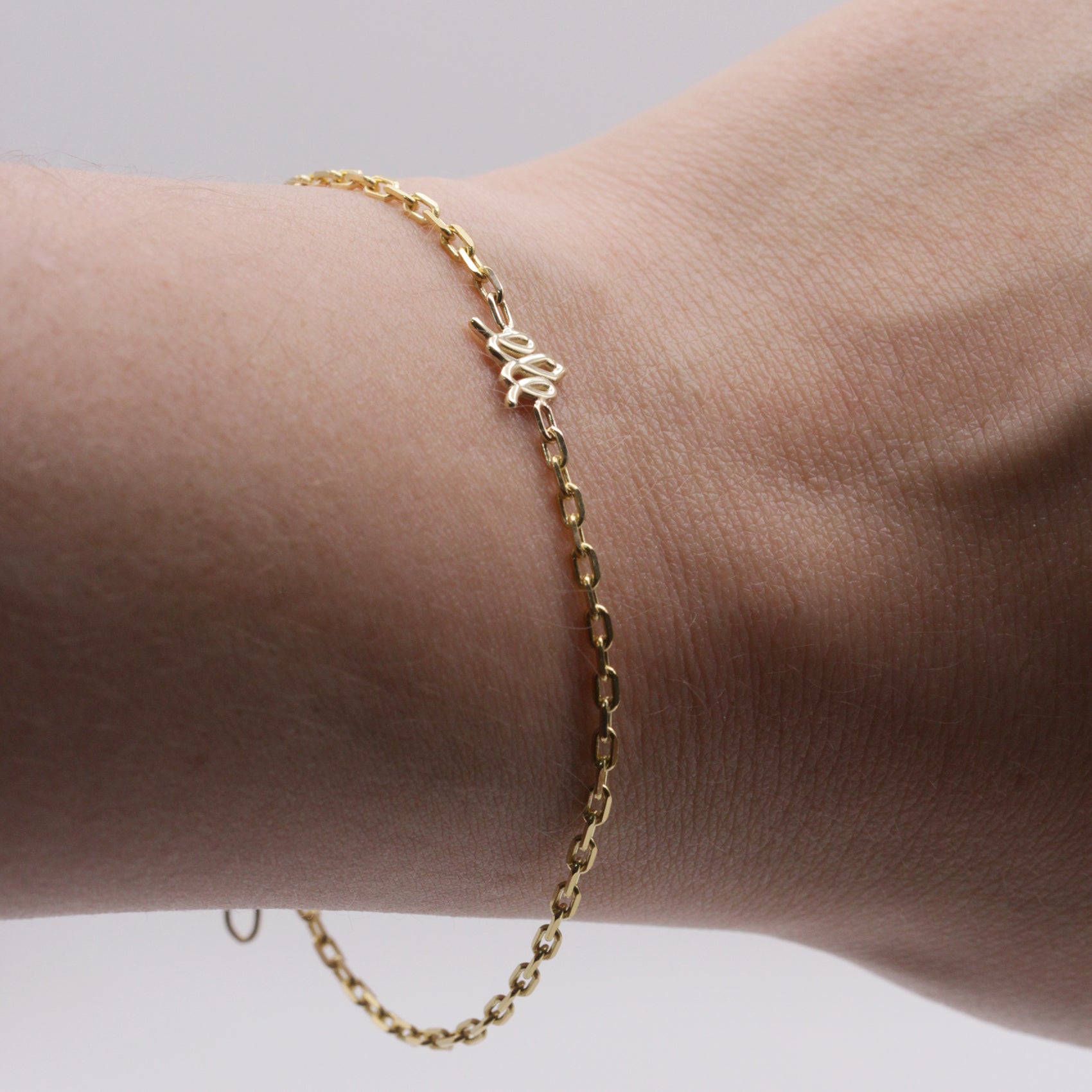 Crown gold chain bracelet