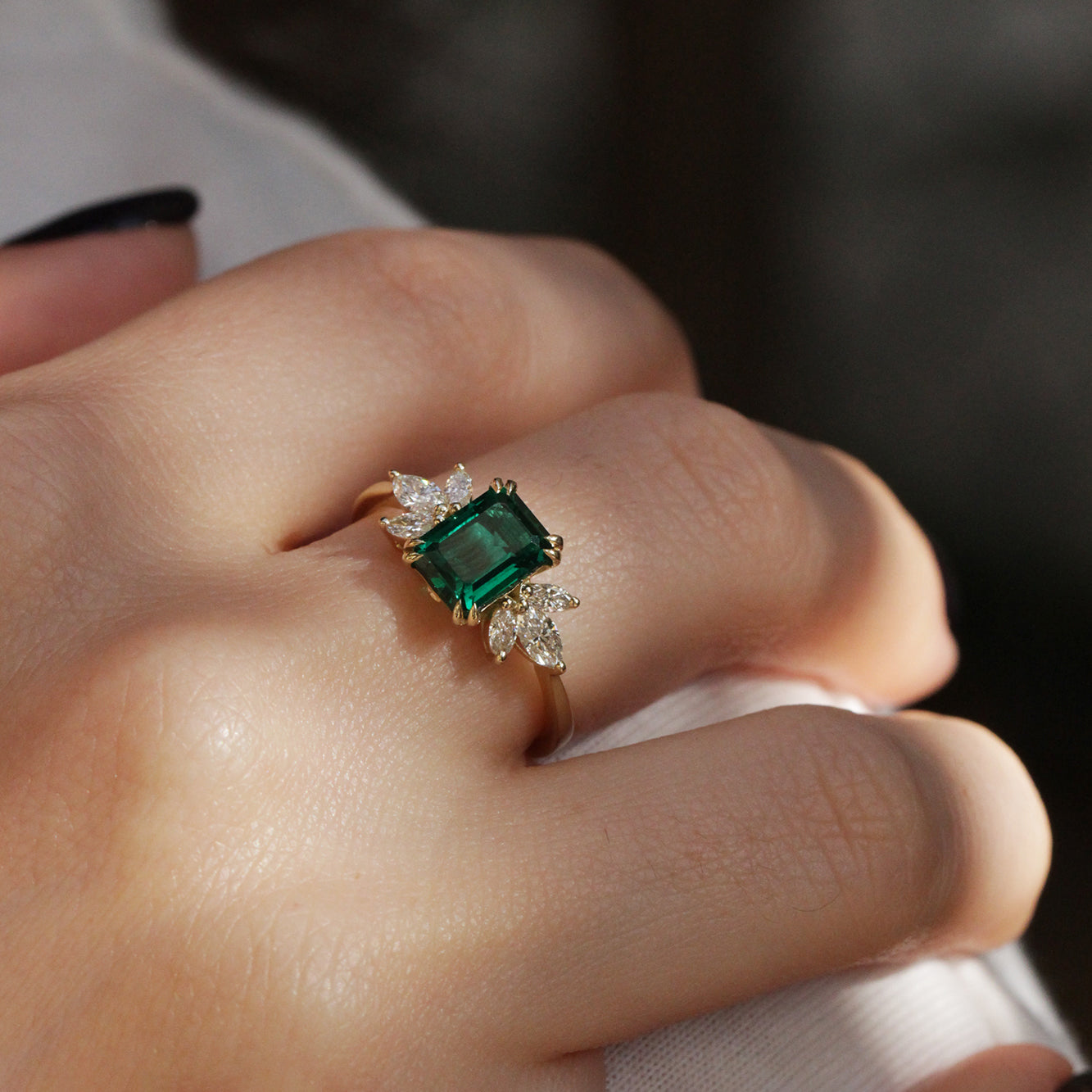 Daphne Ring With Marquise Diamonds and Emerald