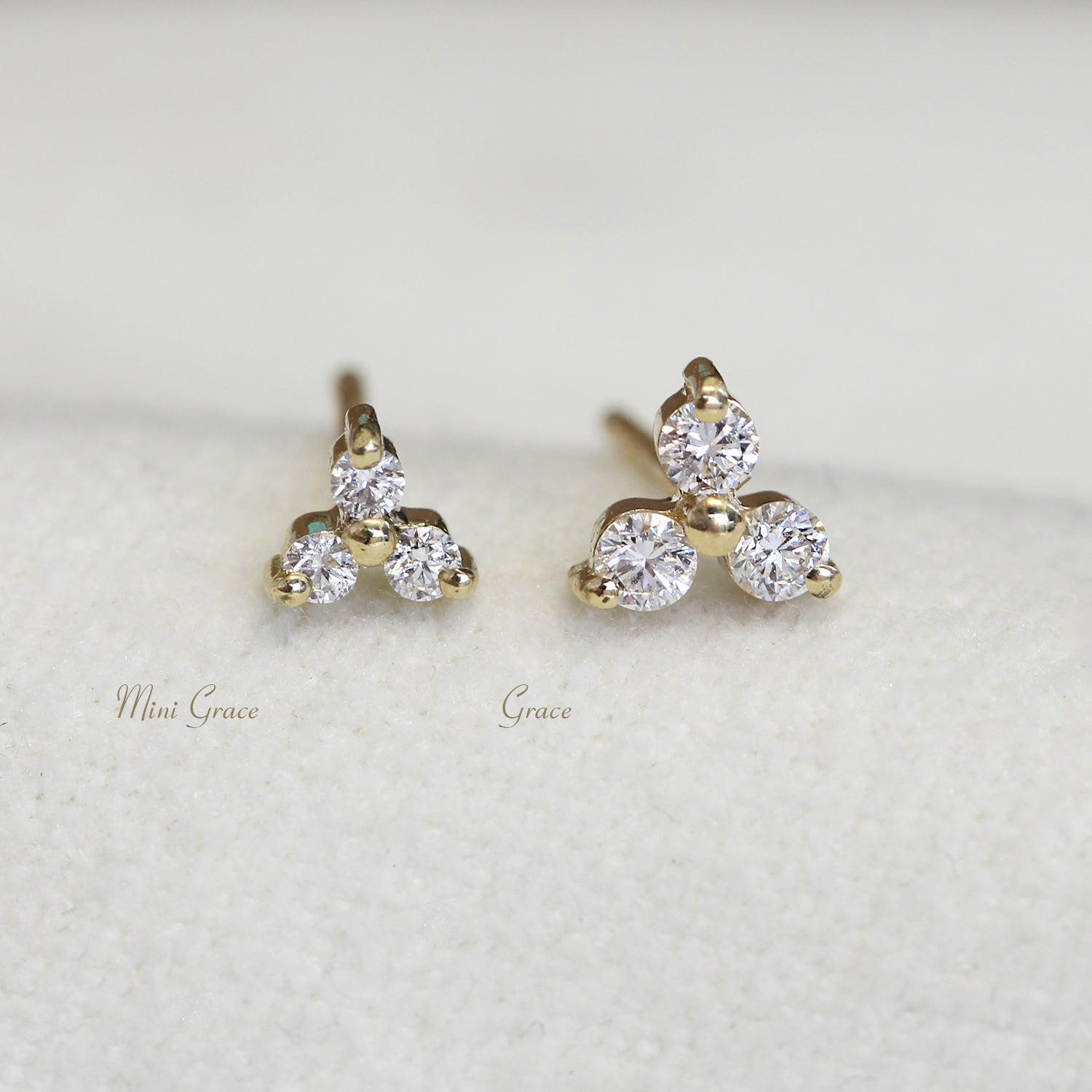 Mini Grace Piercing Earring With White Diamonds