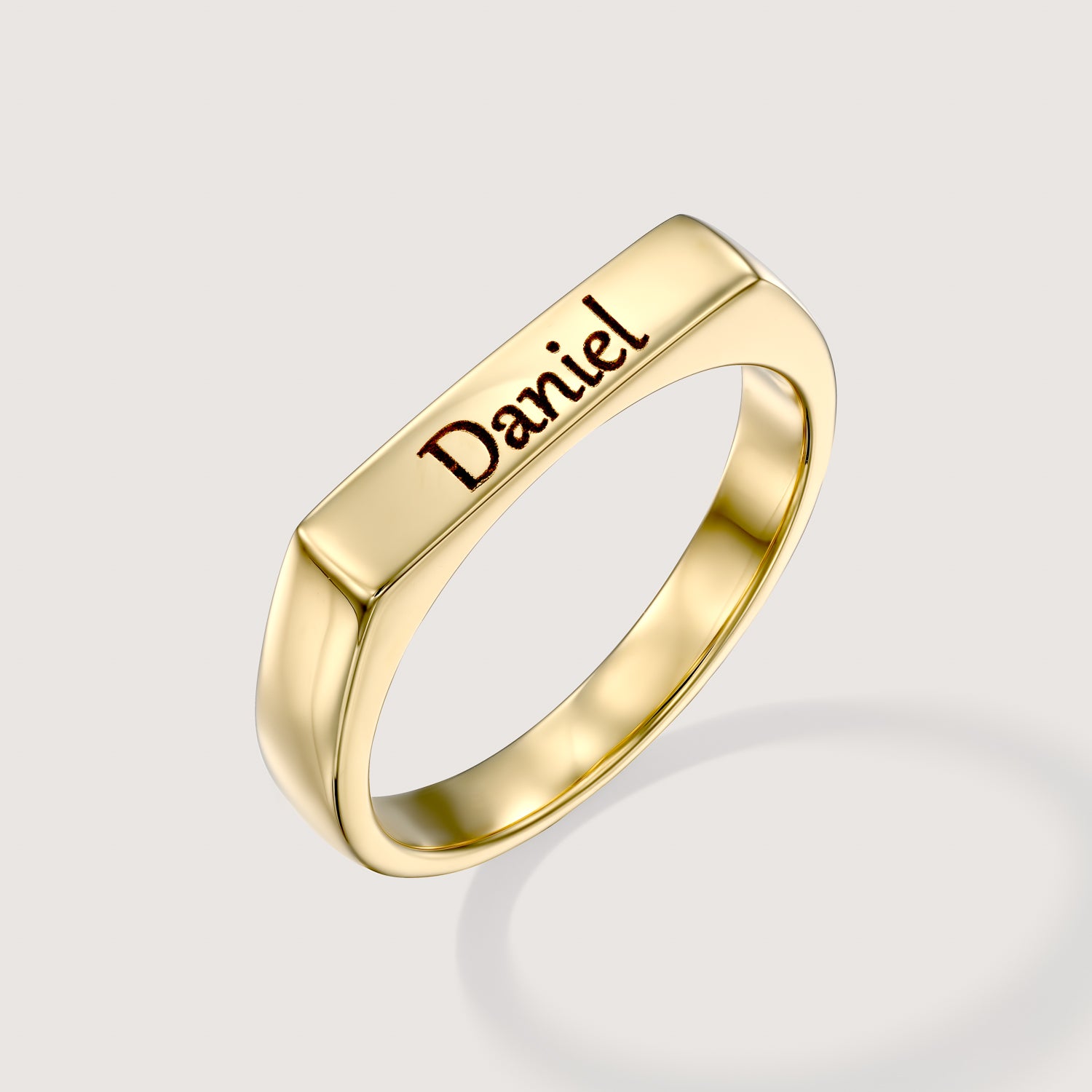 Charlotte Gold Ring & Engraving