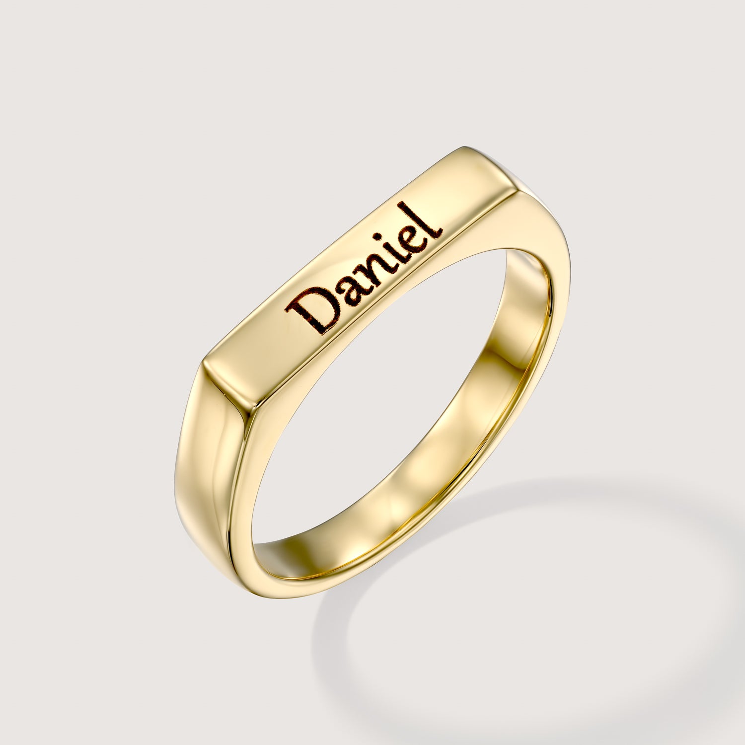 Charlotte Gold Ring & Engraving