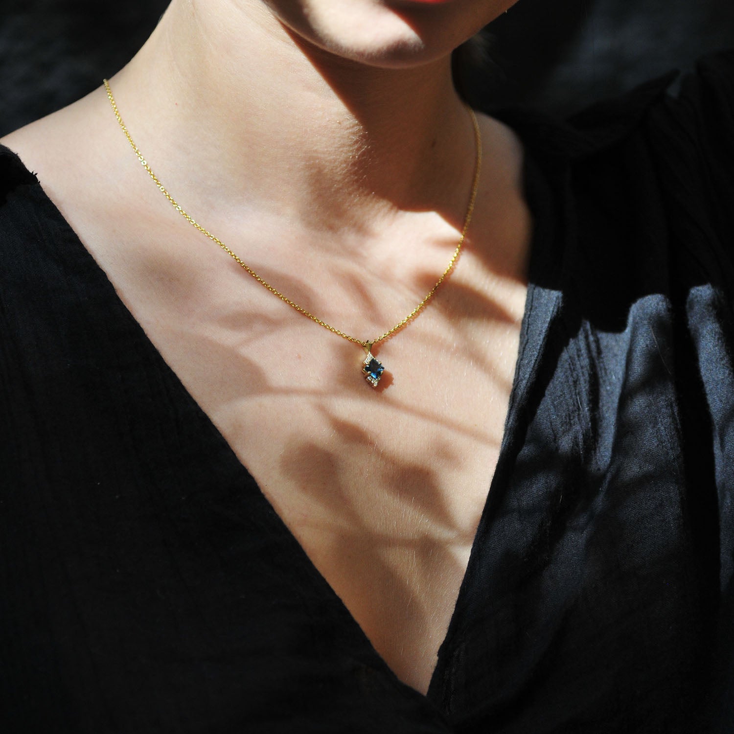 Juliette Necklace With Diamonds and Blue Topaz