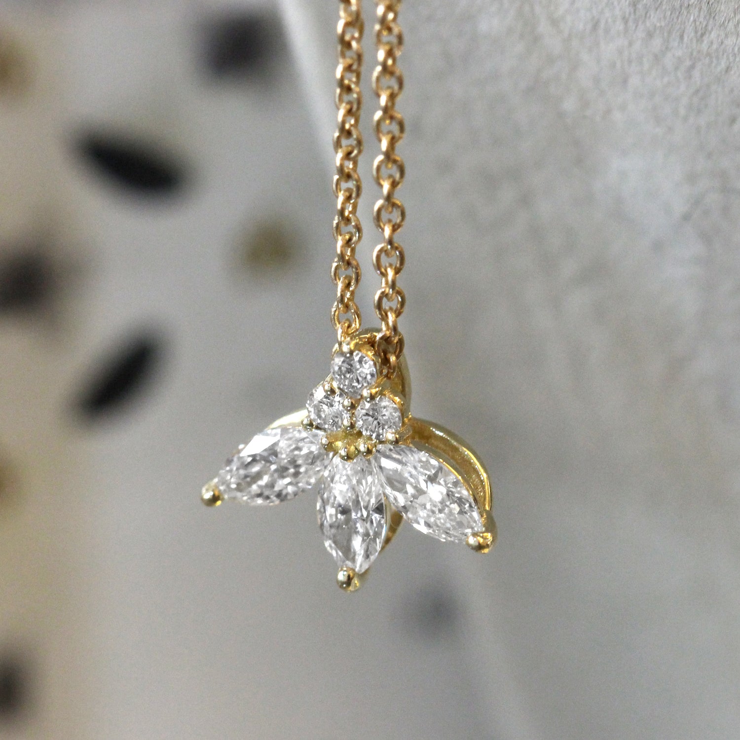 marquise diamonds gold necklace