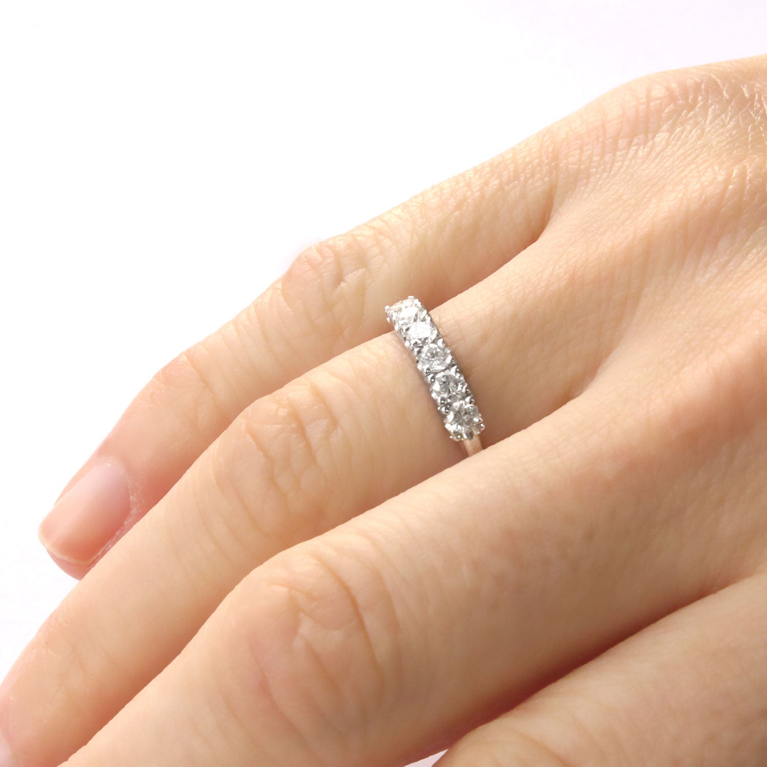 white gold white diamonds ring