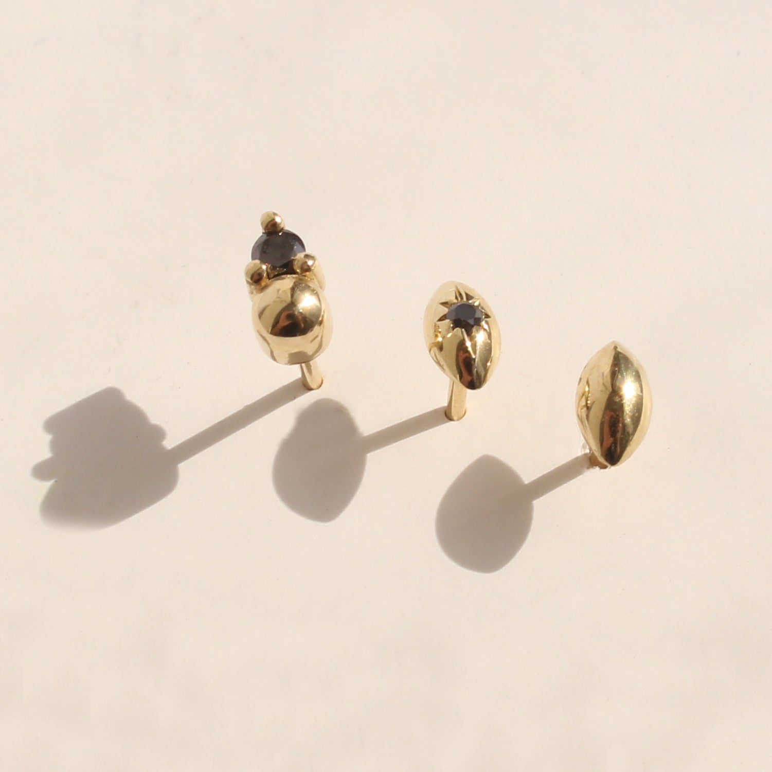 stud earring black diamond holly
