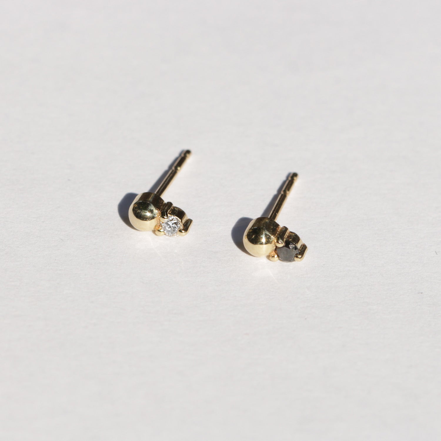 white diamond stud earring