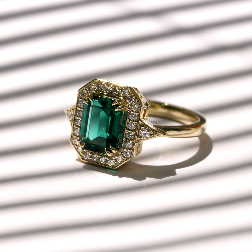 Katerina Ring With Chatham Emerald