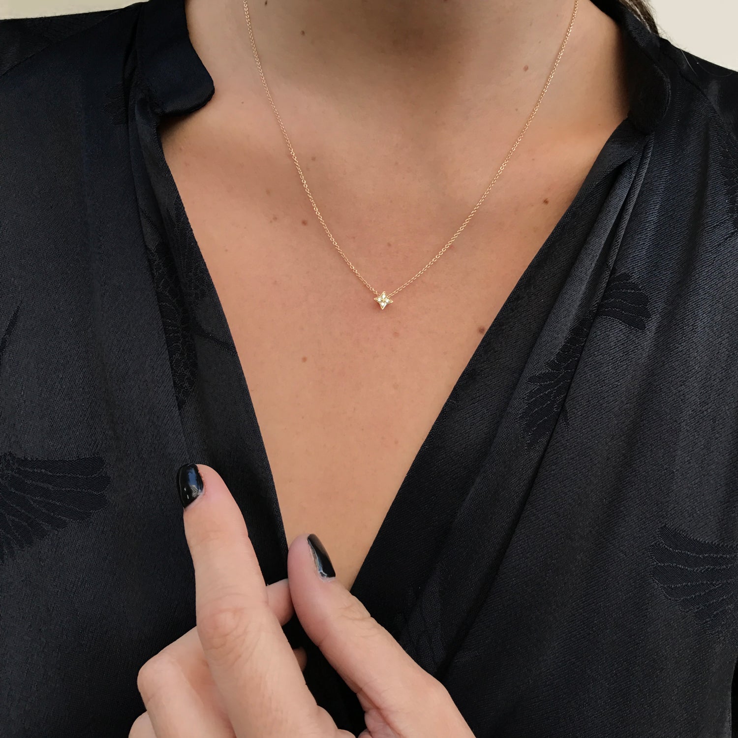 necklace with gold star pendant