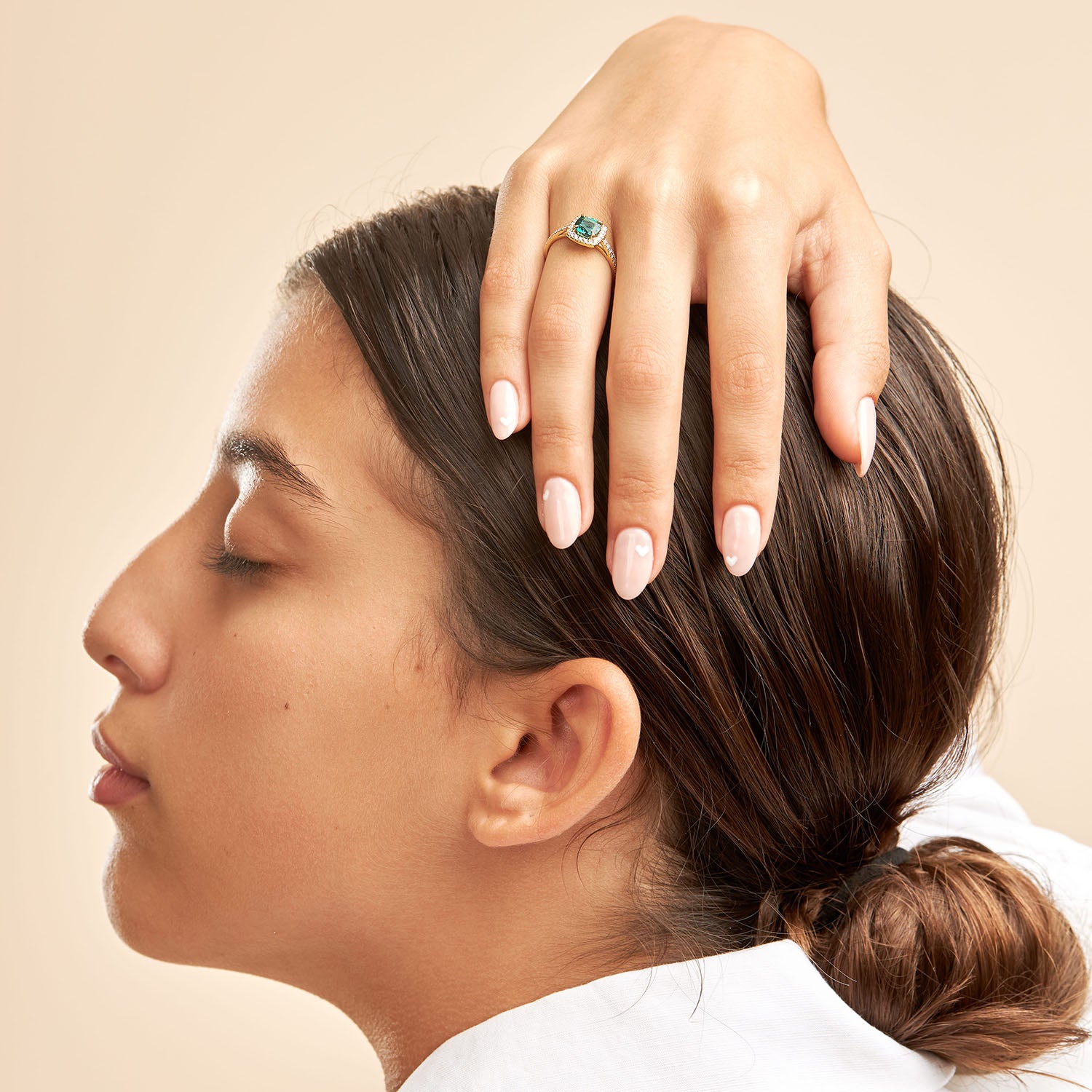 Rachel Ring With Emerald and Diamonds