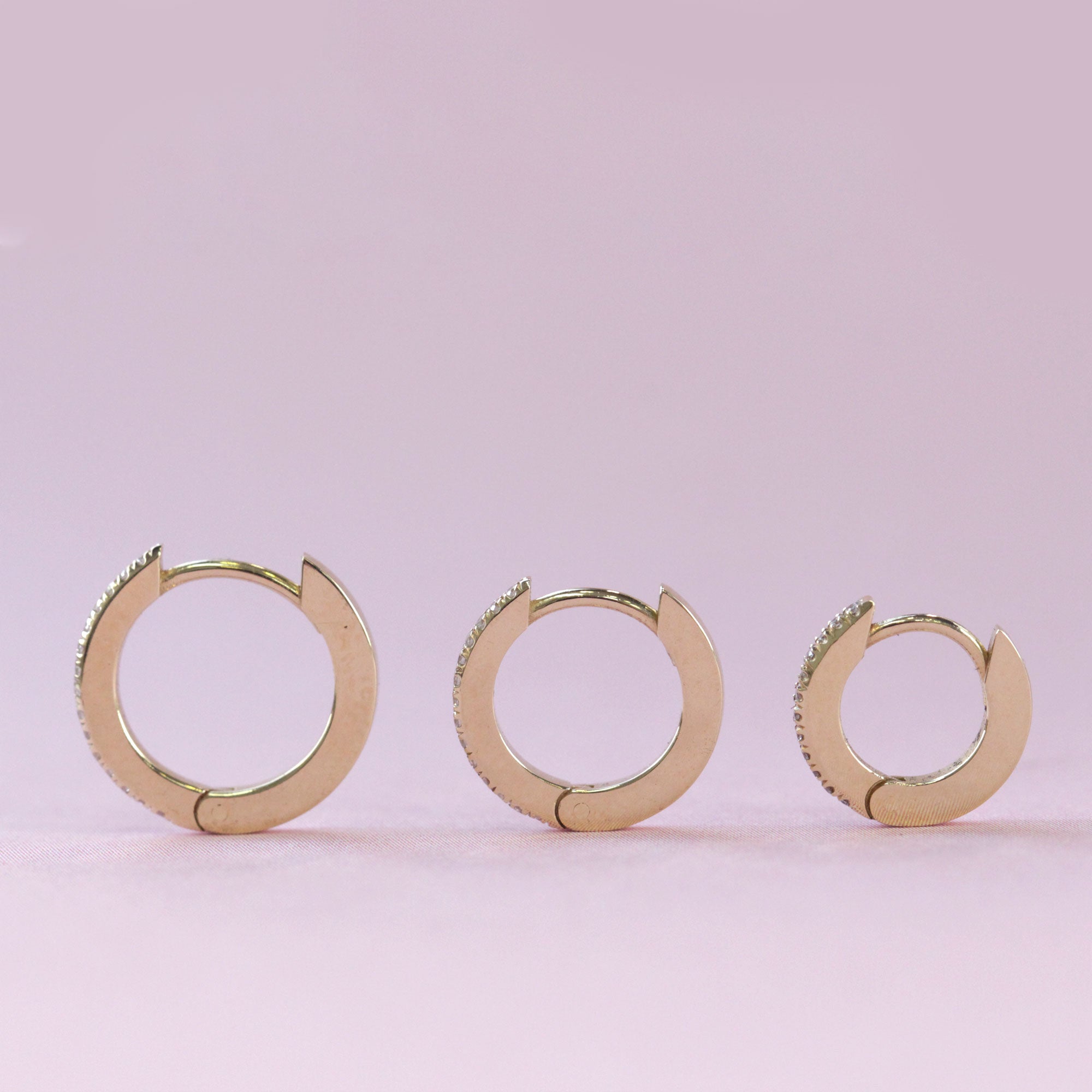 Khloé Medium Hoop Gold Earring with Black Diamonds