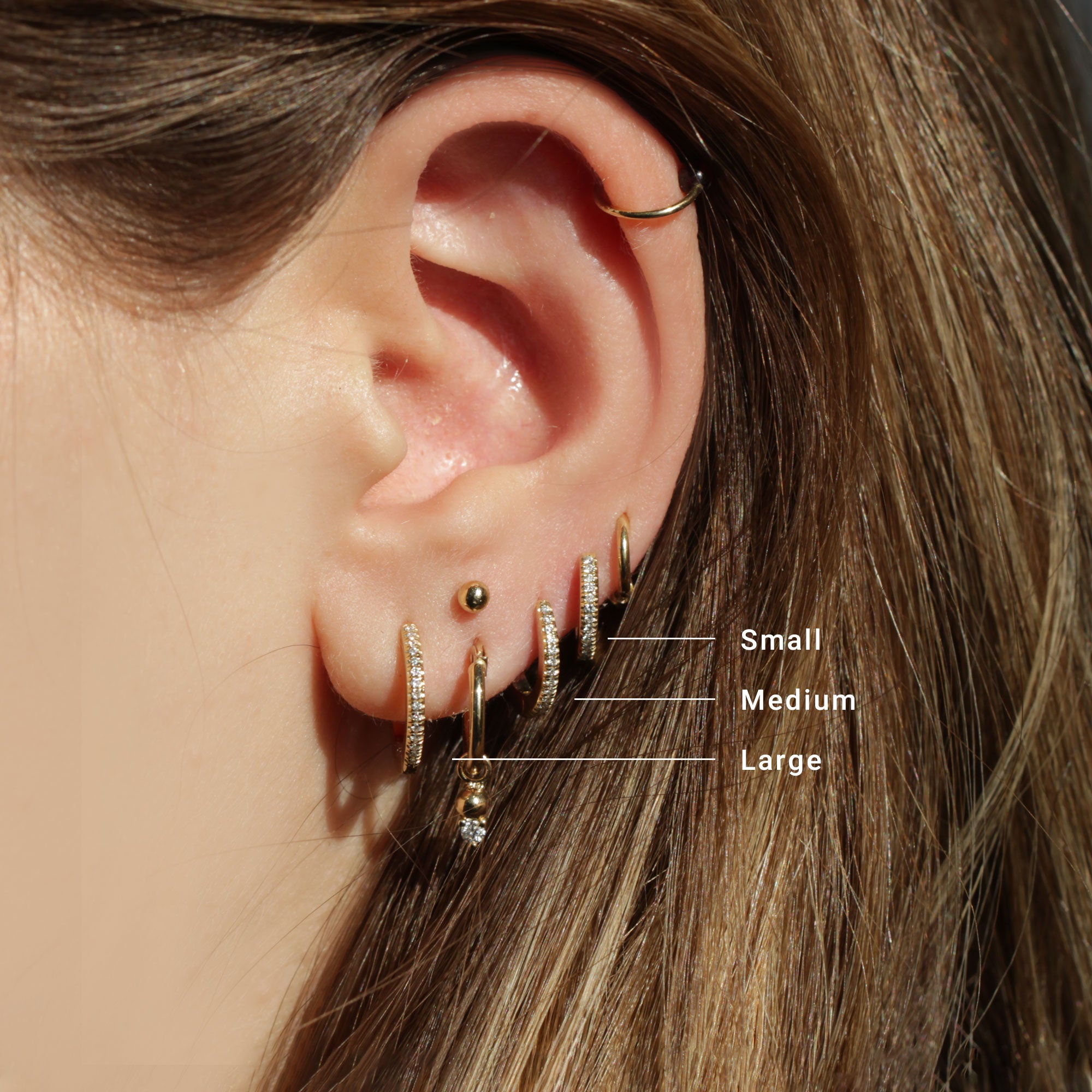 Khloé Medium Hoop Gold Earring with Black Diamonds