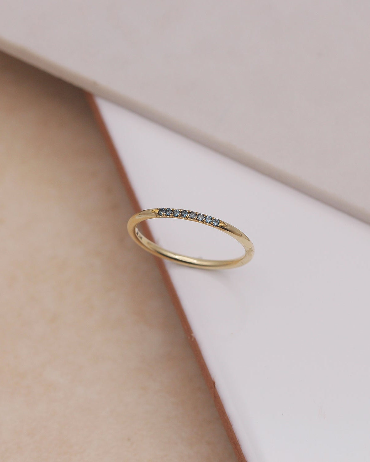 Kelly ring with Blue Topaz - London