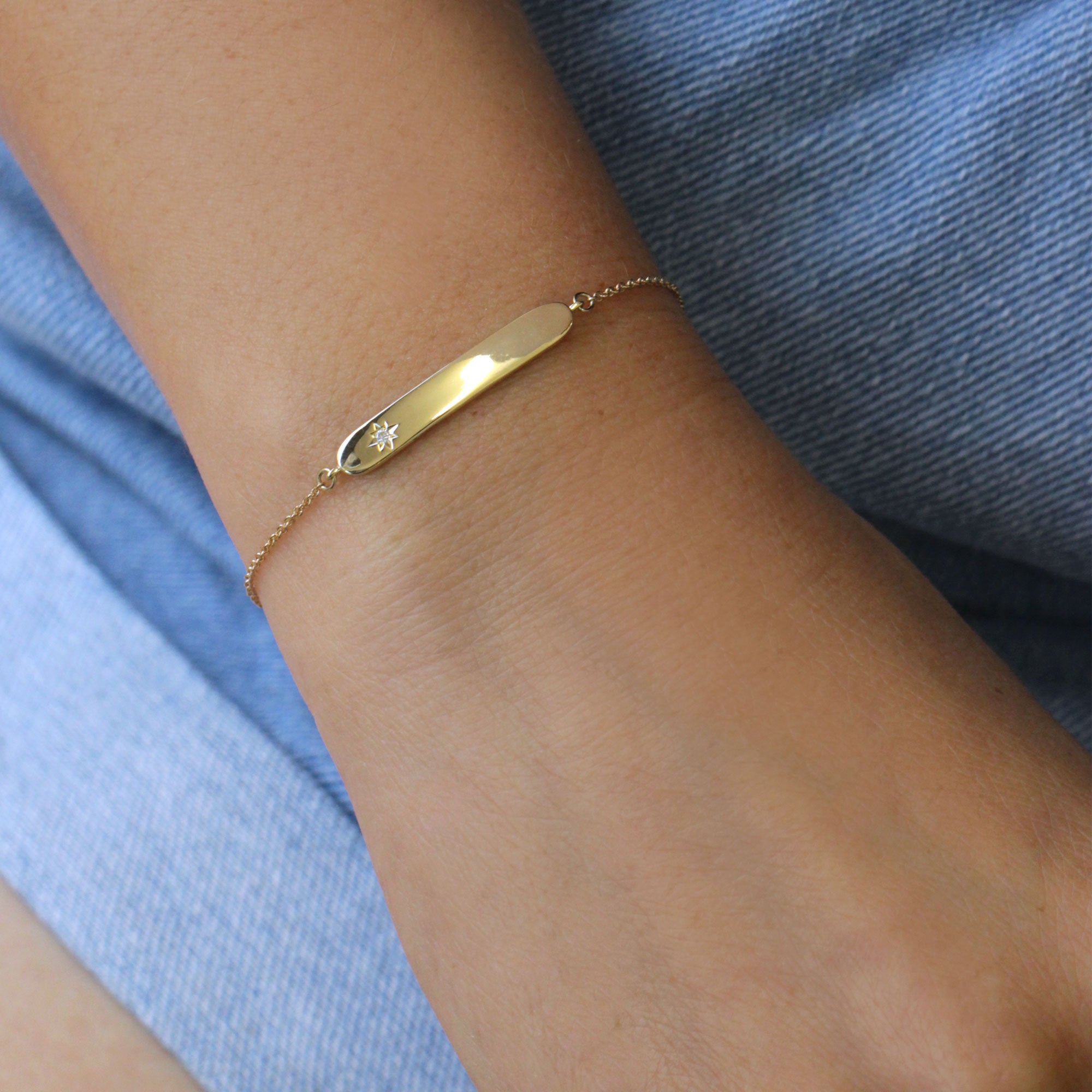 Florence Gold Bracelet With Star setting + Engraved
