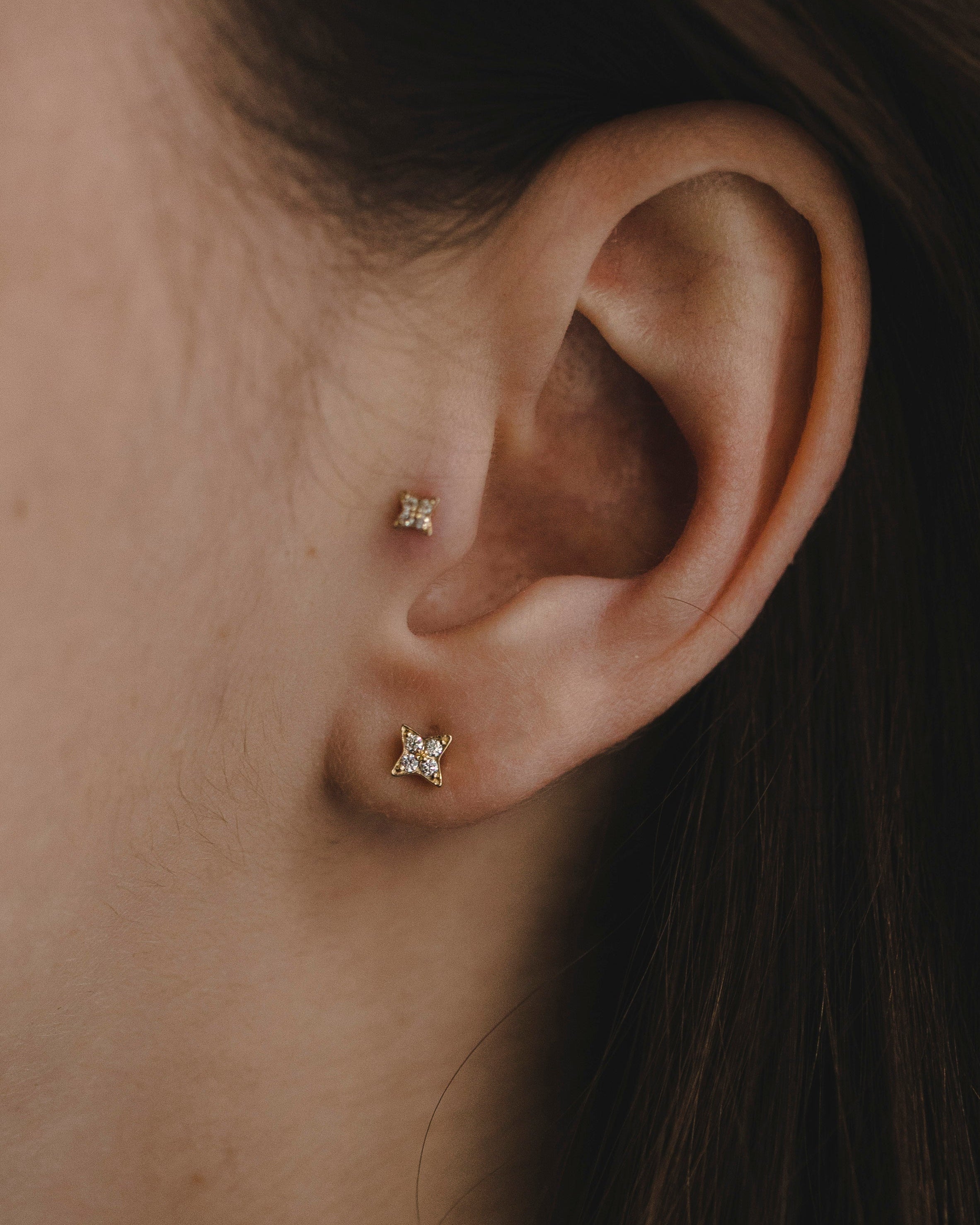 Venus Earring With White Diamonds