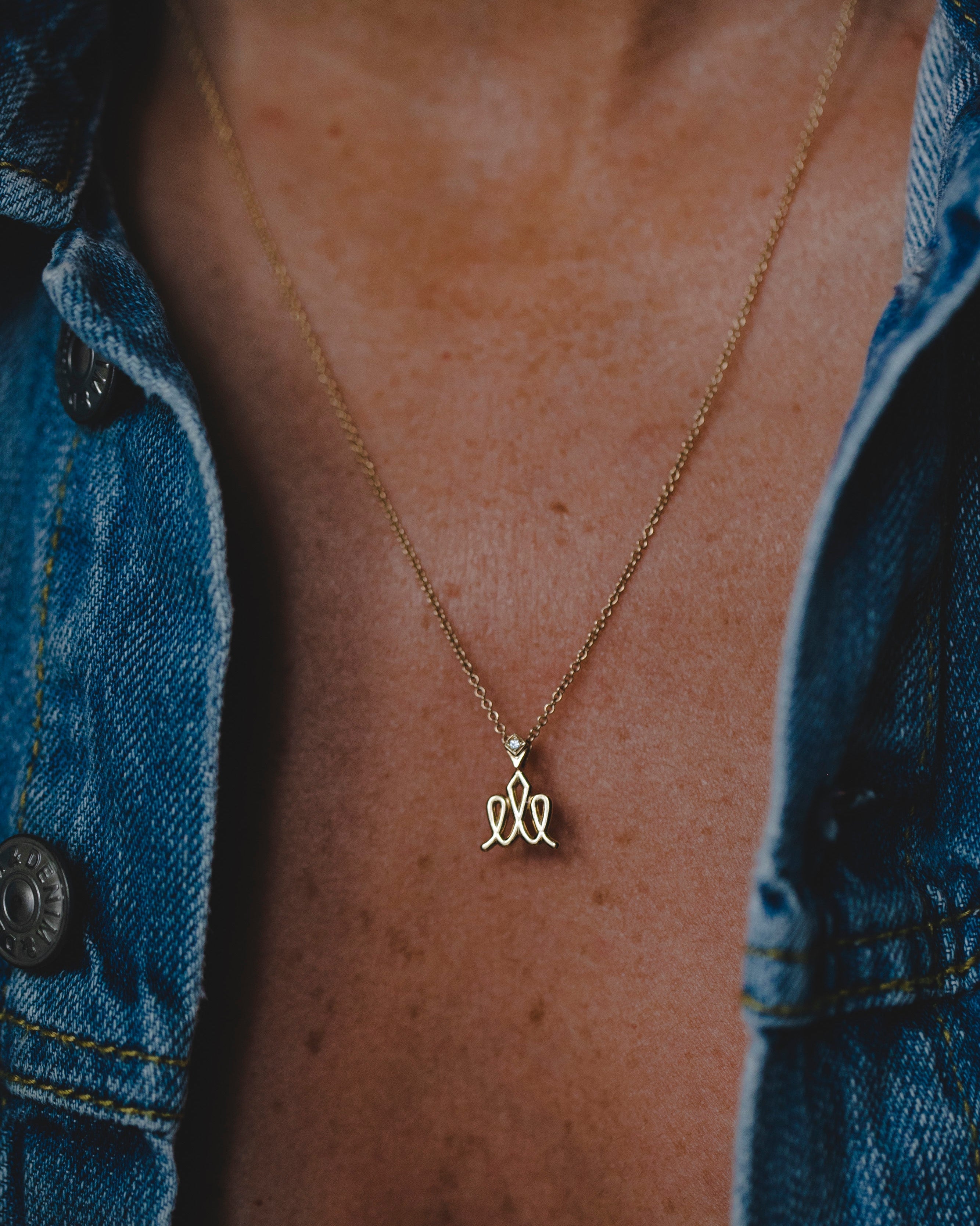 Crown Gold Necklace