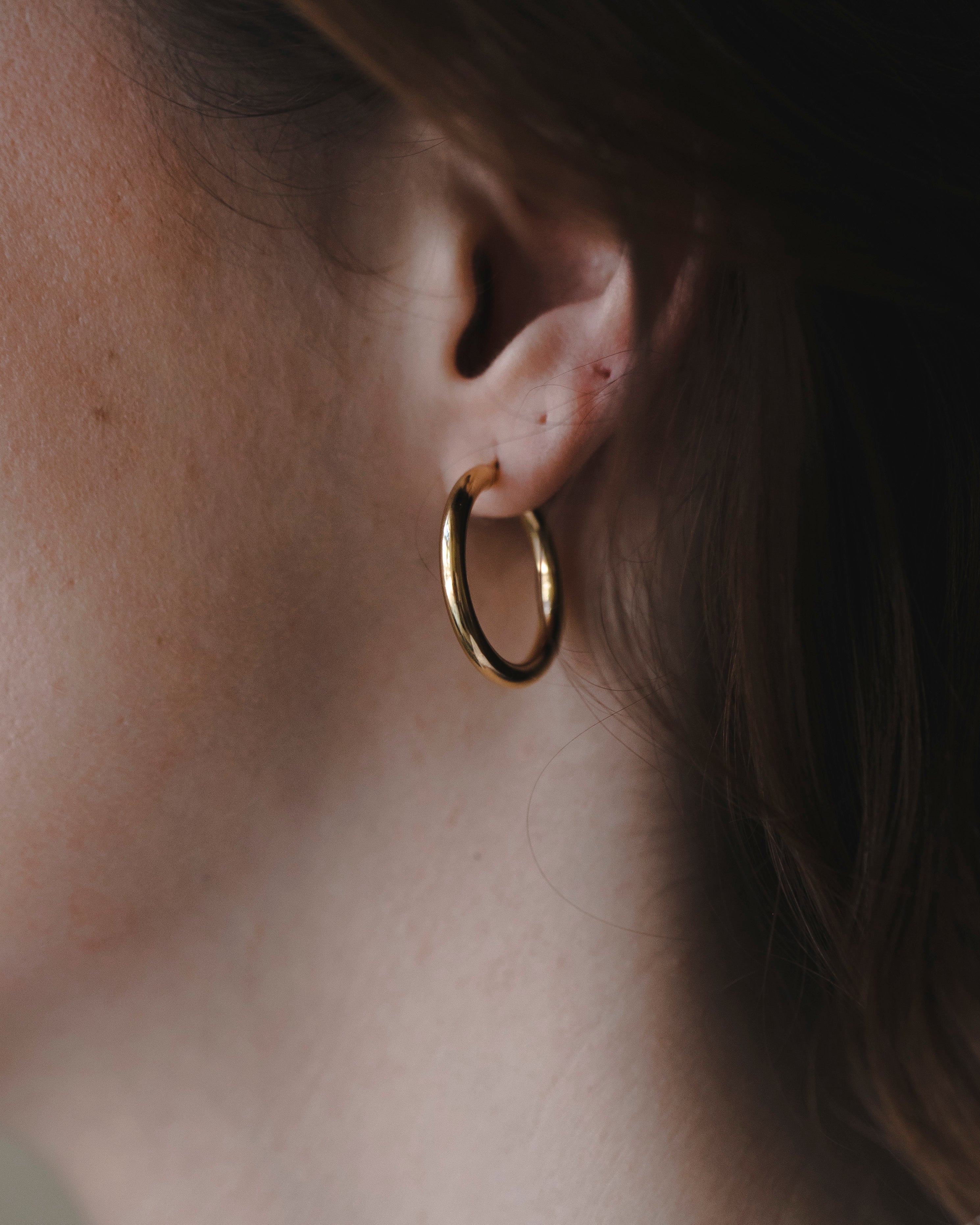 Brandy Gold Hoop Earring 26 mm