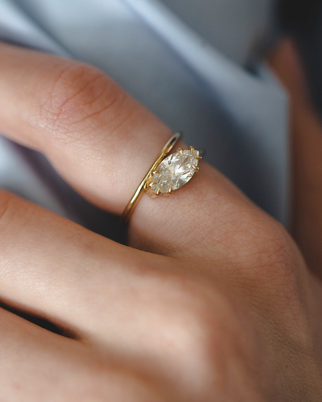 Alberta ring With Marquise White Diamond