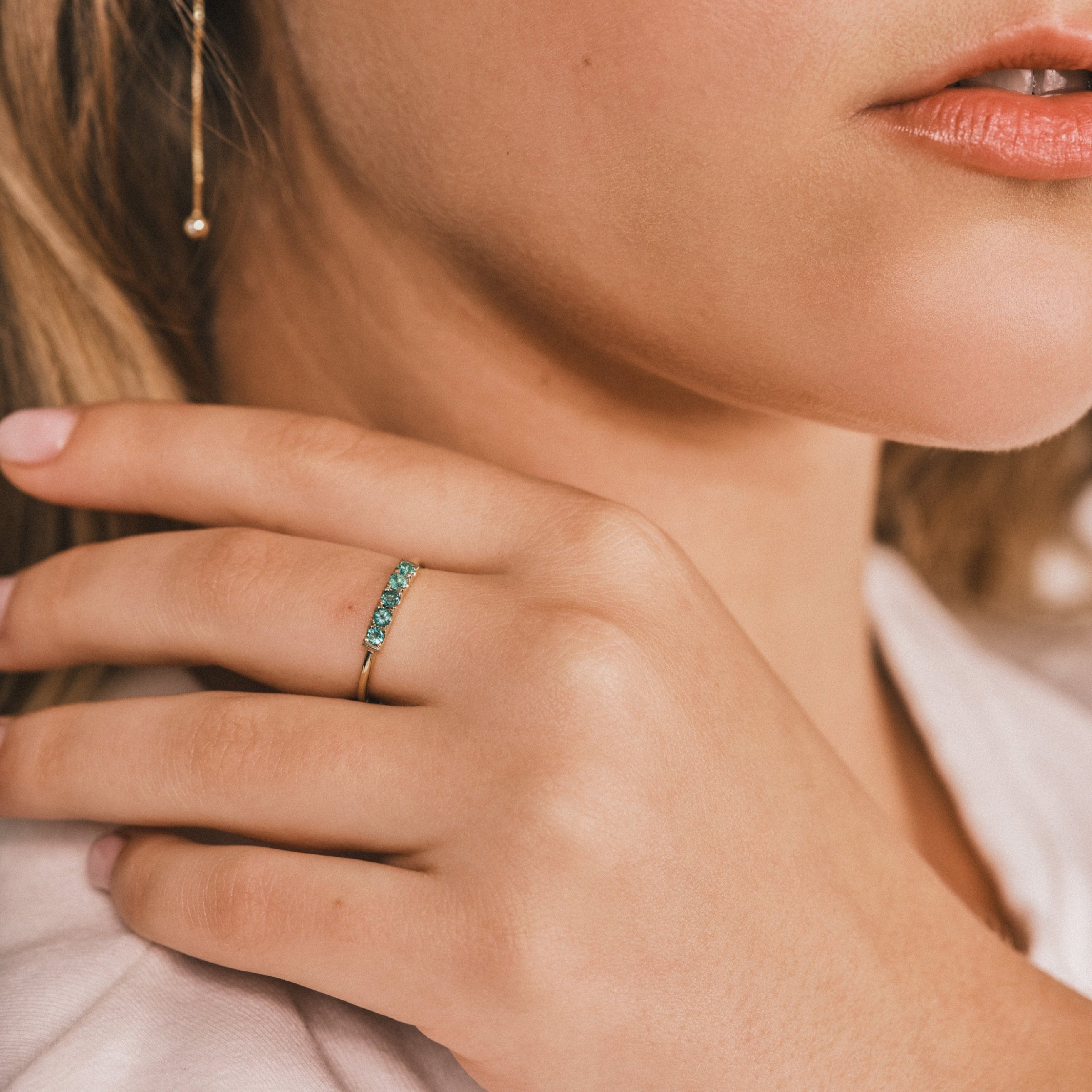 Candy Gold Ring With Emerald