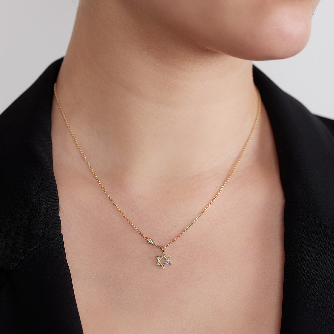 Small Star Of David Gold Necklace With White Diamonds