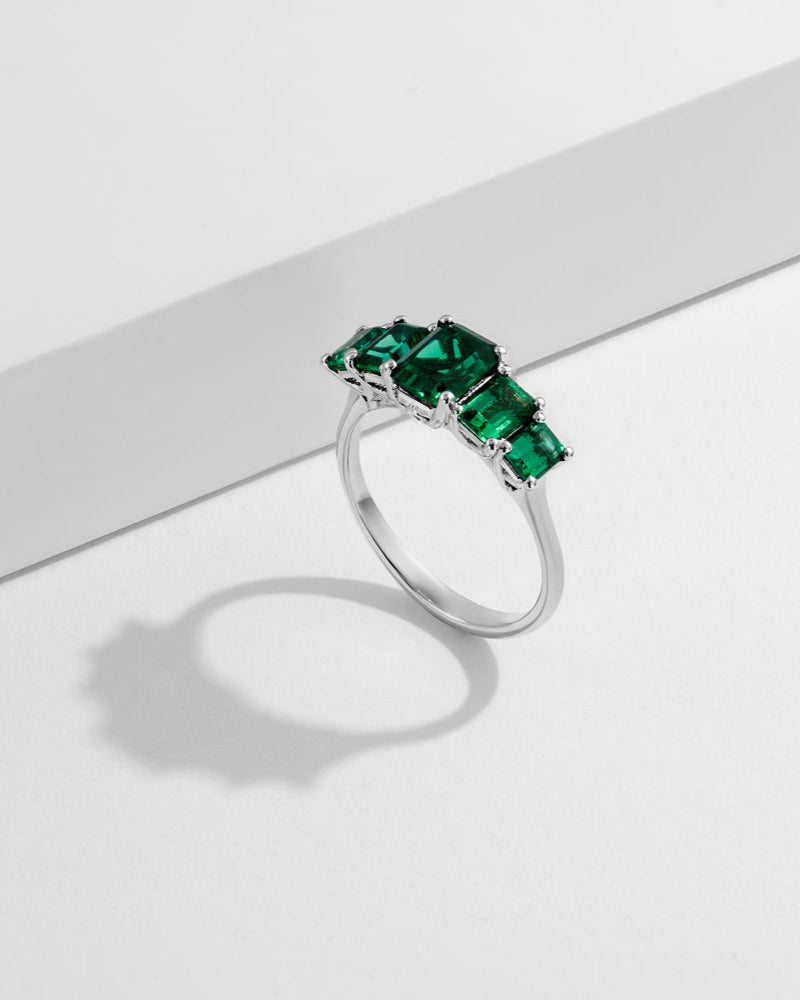 Alexandrina Gold Ring With Emeralds