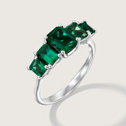 Alexandrina Gold Ring With Emeralds