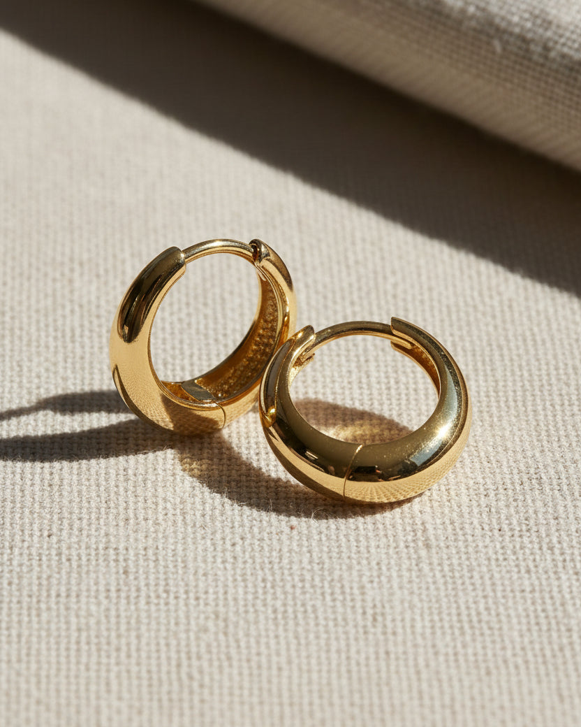 Mini Ariana Hoop Gold Earring