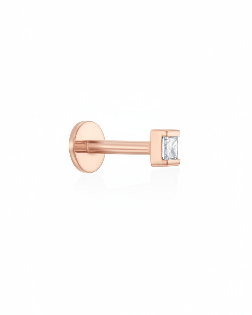 Princess piercing earring with white diamond