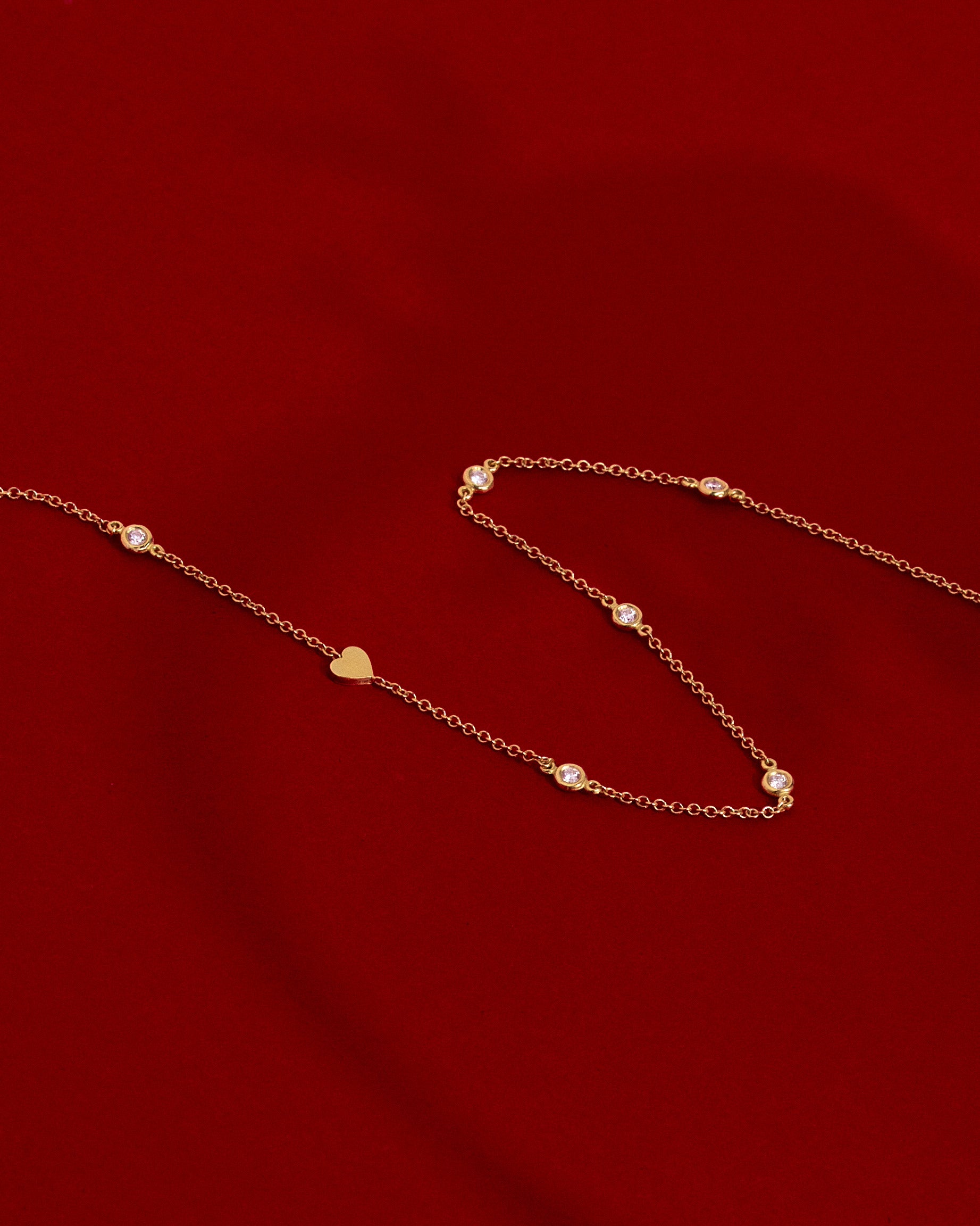 Alex Necklace With Heart Pendant and Engraving