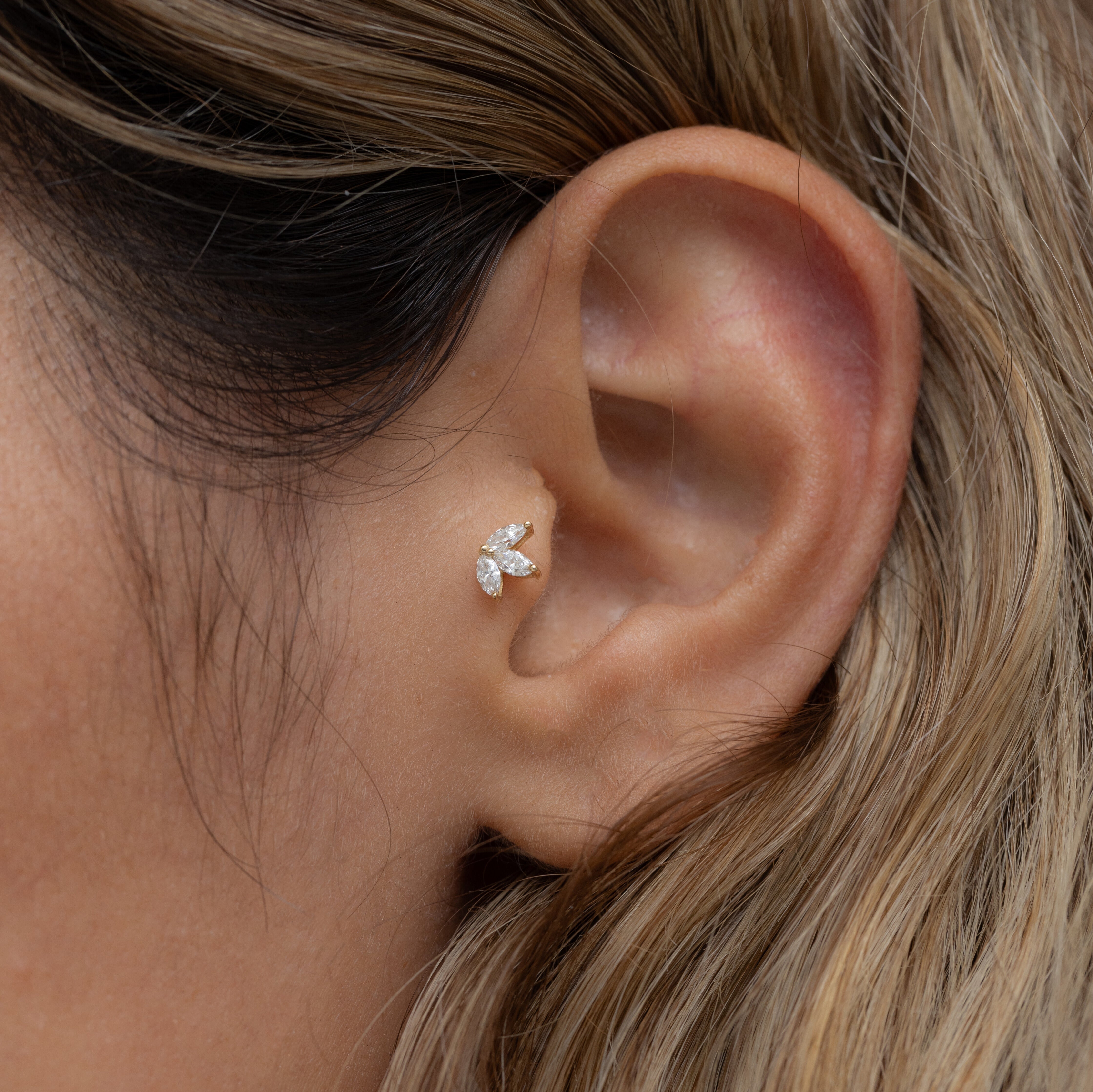 Francoise Piercing Earring White Diamonds