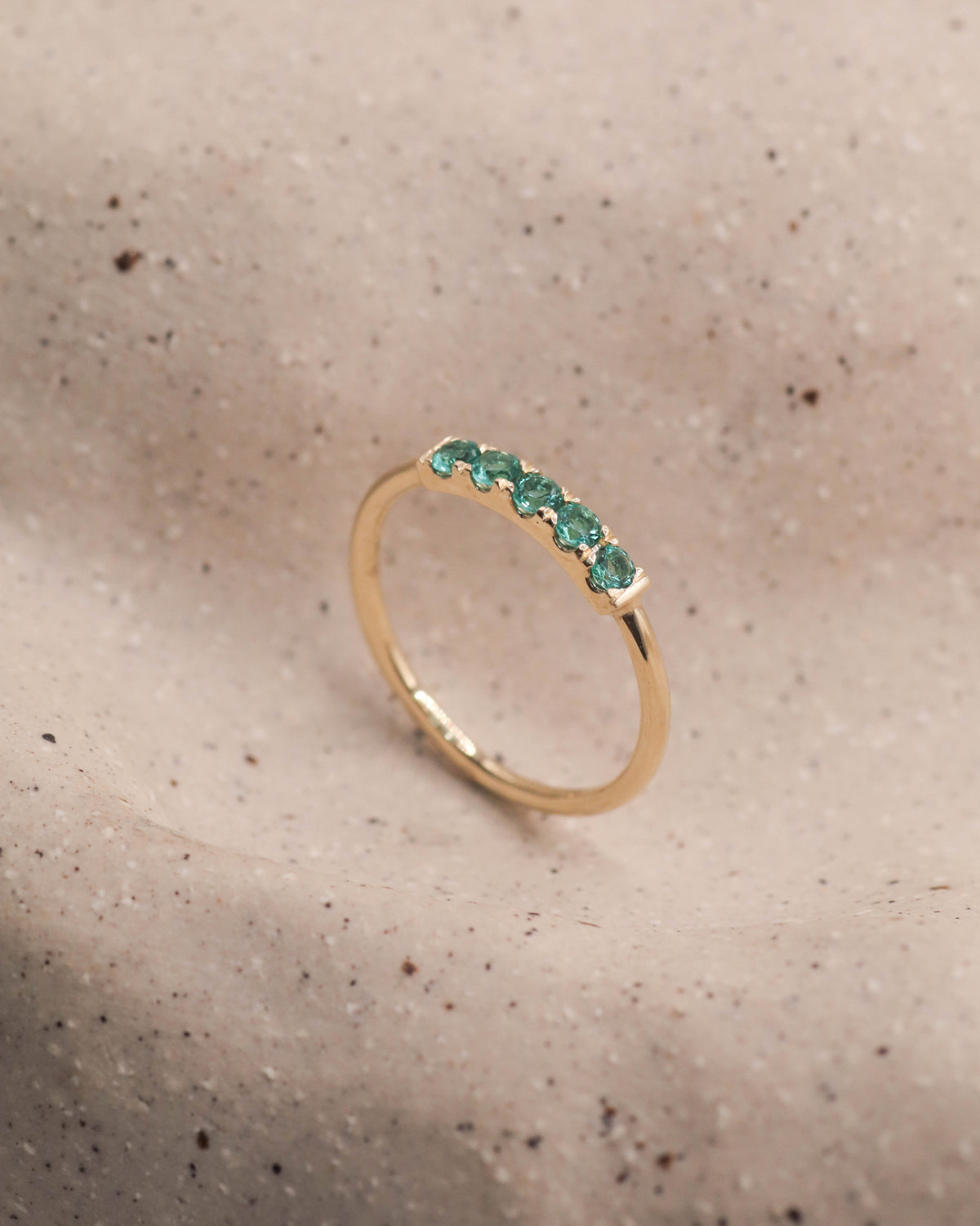 Candy Gold Ring With Emerald