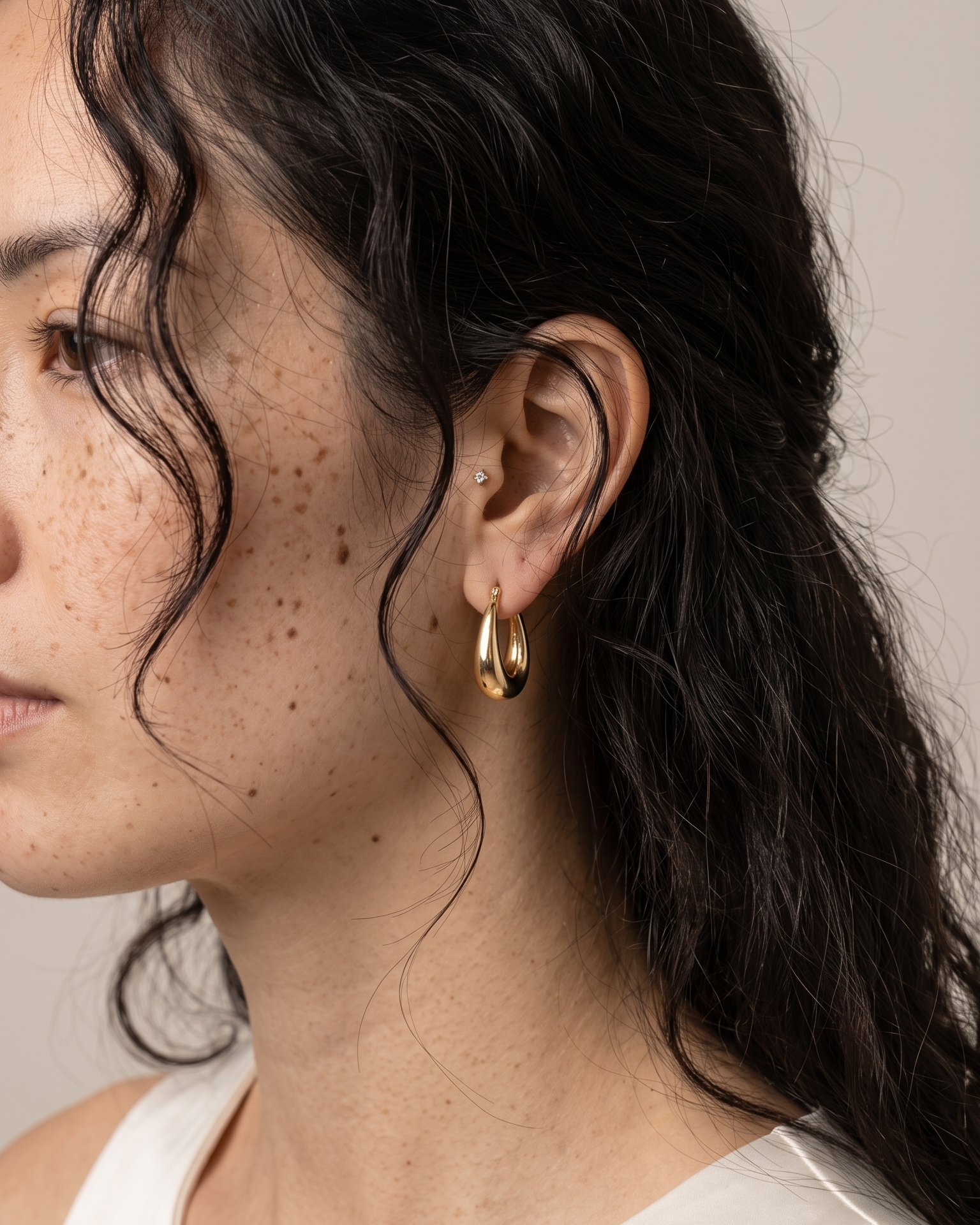 Candice gold hoop earrings