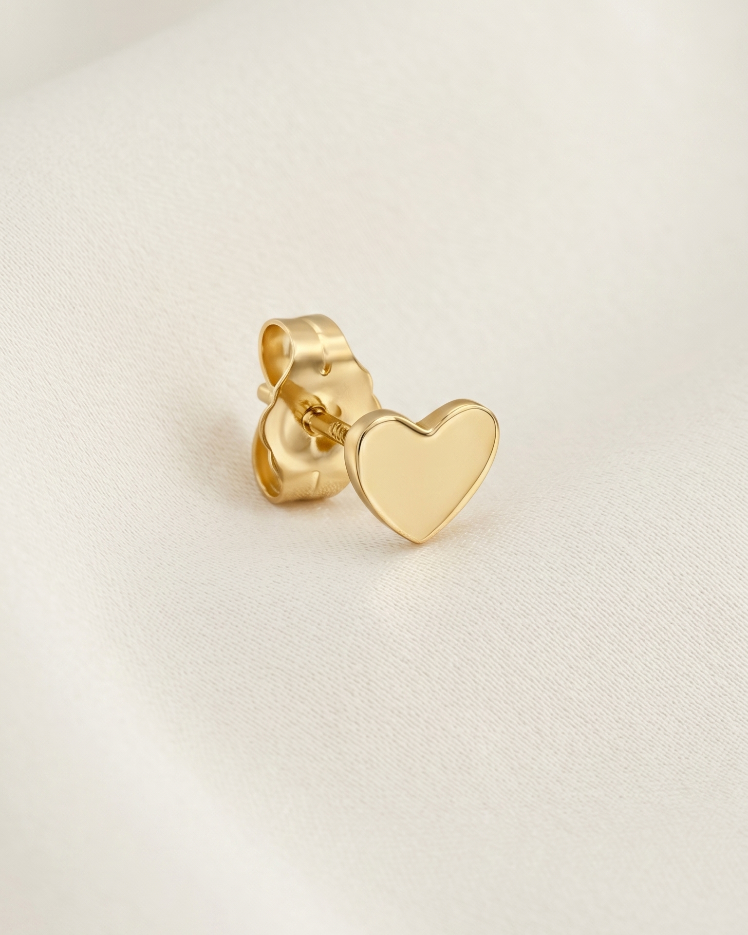 Sofia Heart Earring