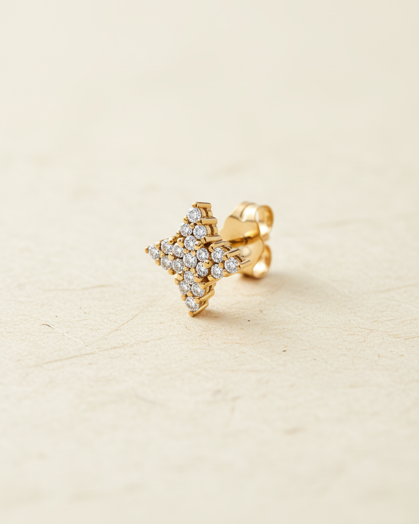 Uranus Earring With White Diamonds