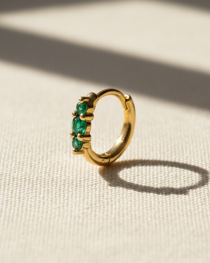 Audrey small Hoop With Emerald
