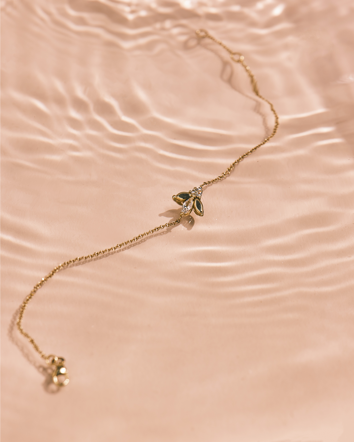 Jeanne poisson bracelet diamond