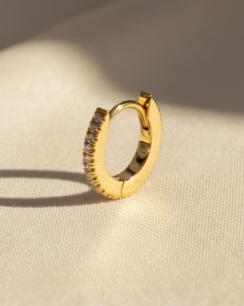 Khloé Medium Hoop Gold Earring with White Diamonds