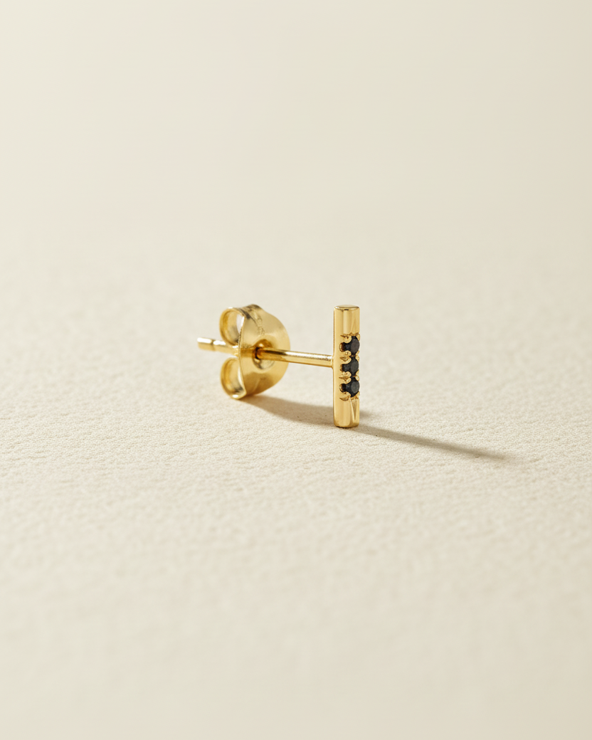 Valerie Gold Earring Black Diamonds