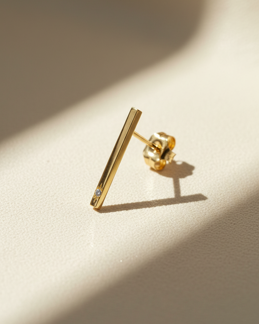Long Bar Earring Star Setting