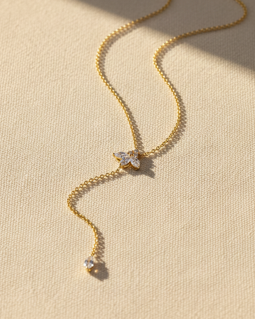 Jeanne Poisson Necklace with Tie
