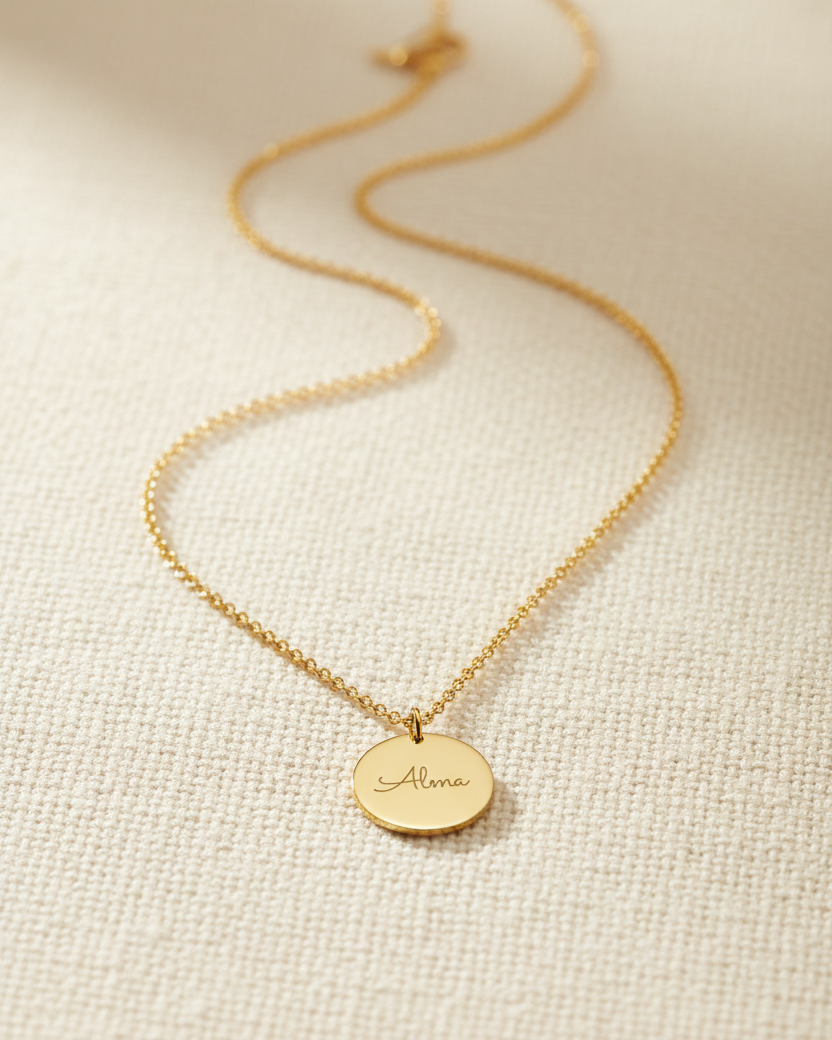 Chiara Gold Necklace & Engraving
