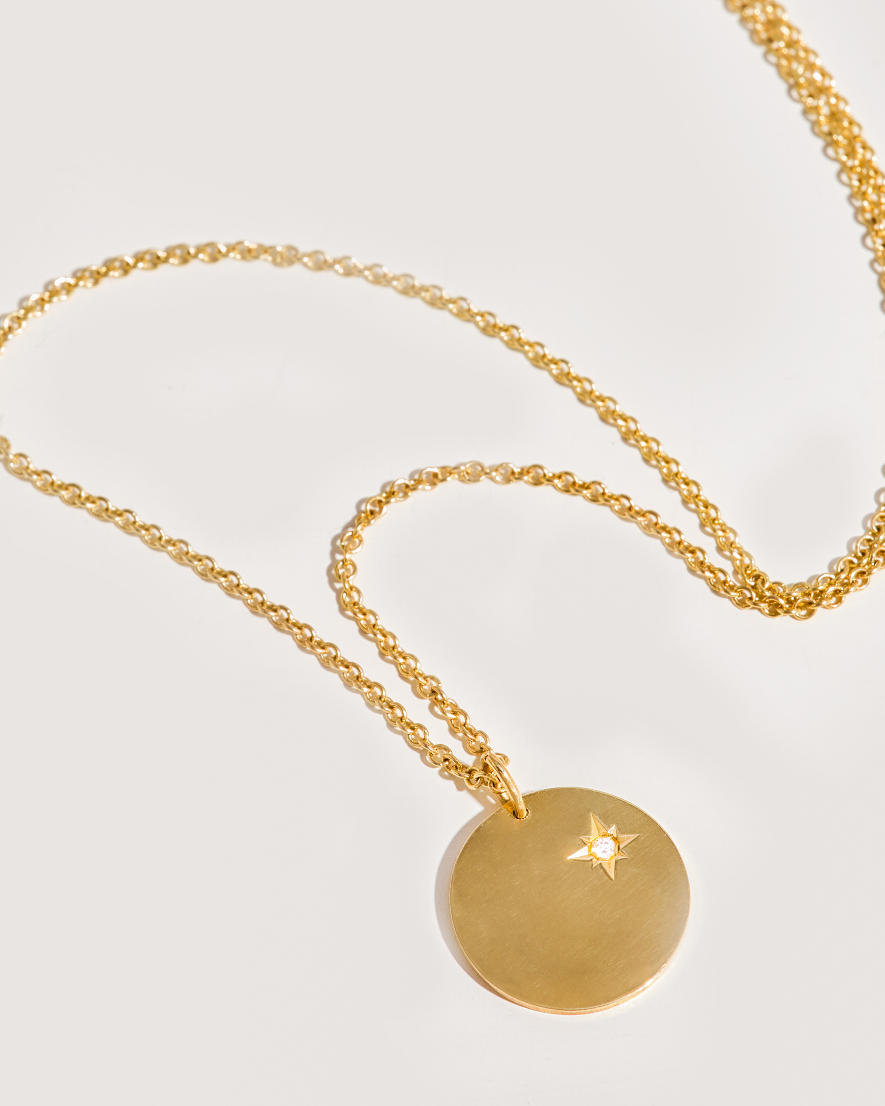 Chiara Gold Necklace with Star Setting